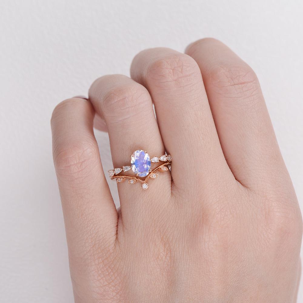 1.5ct Oval Moonstone Pave Vintage Leafy Ring Set 2pcs - Elegant Bohemian Jewelry for Women, Perfect for Weddings, Parties & Special Occasions