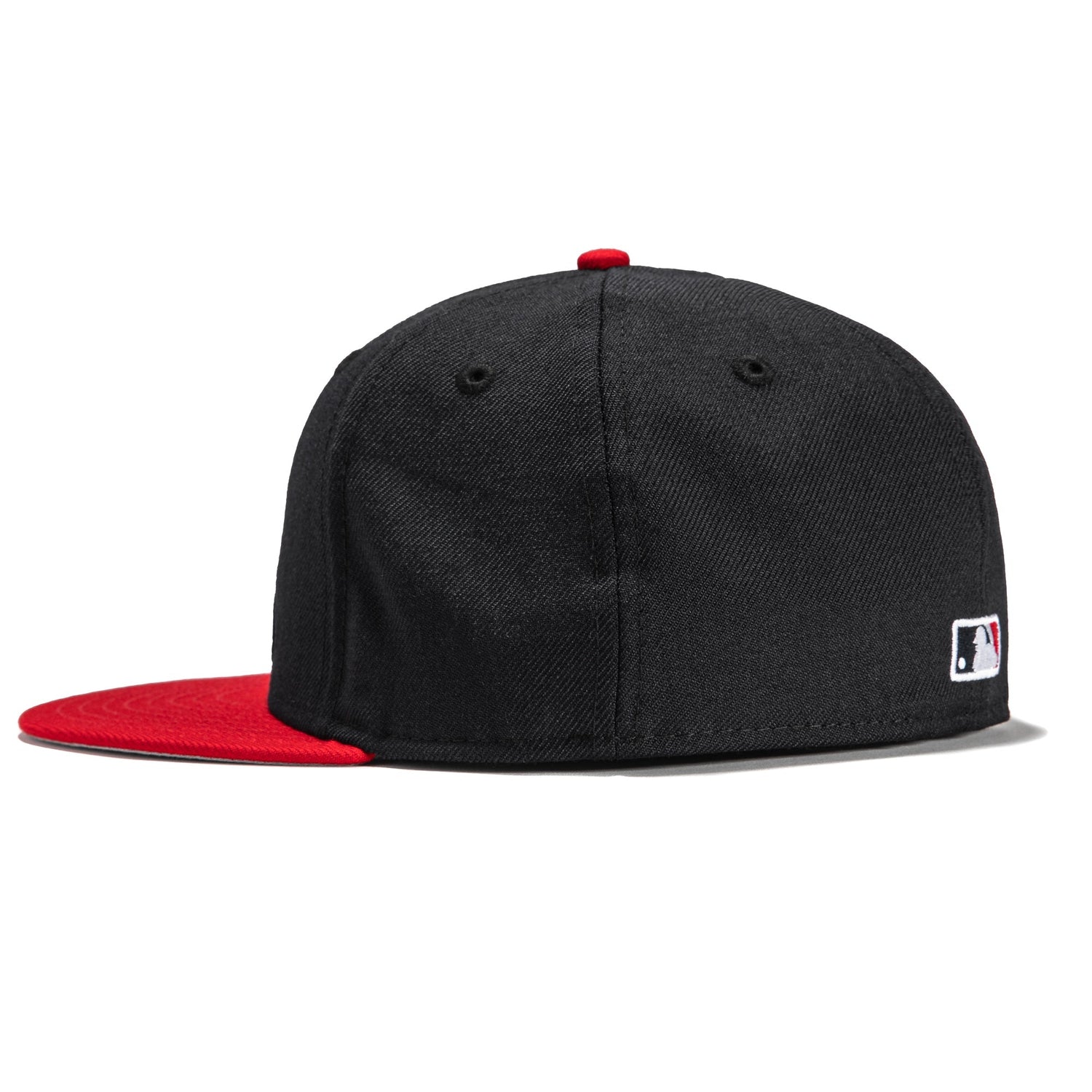 New Era 59Fifty Retro On Field Pittsburgh Pirates Baseball Cap - Black & Red Adjustable Snapback Hat for Men & Women | Perfect for Baseball Games, Streetwear Fashion & Sports Fan Gifts