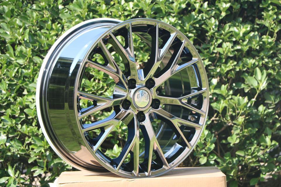 18/19/20 Inch Z06 Style Wheels for Chevy Corvette C6 & C7 - High Performance Alloy Rims for Racing & Street Driving