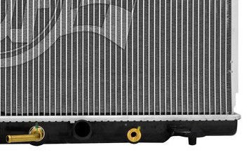 High-Performance Aluminum Radiator for Cars & Trucks - Efficient Engine Cooling for Daily Commute & Off-Road Adventures