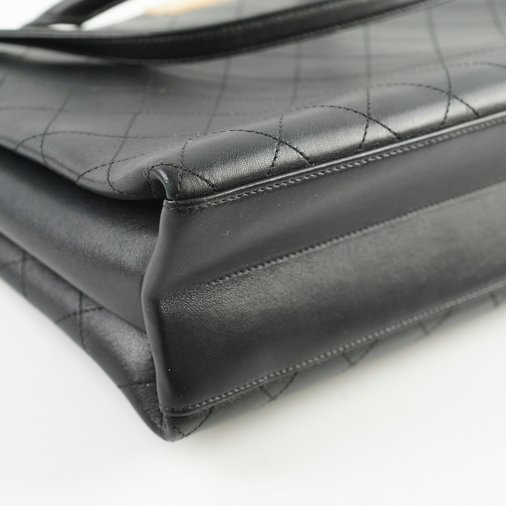 Chanel Coco Luxe Large Tote Bag - Genuine Calfskin Leather, Black, 25 Series - Perfect for Work, Travel & Luxury Everyday Use