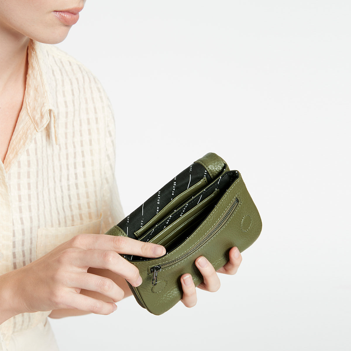 Impermanent Wallet Khaki - Stylish & Durable RFID Blocking Minimalist Wallet for Men - Perfect for Travel, Everyday Use & Gift Giving