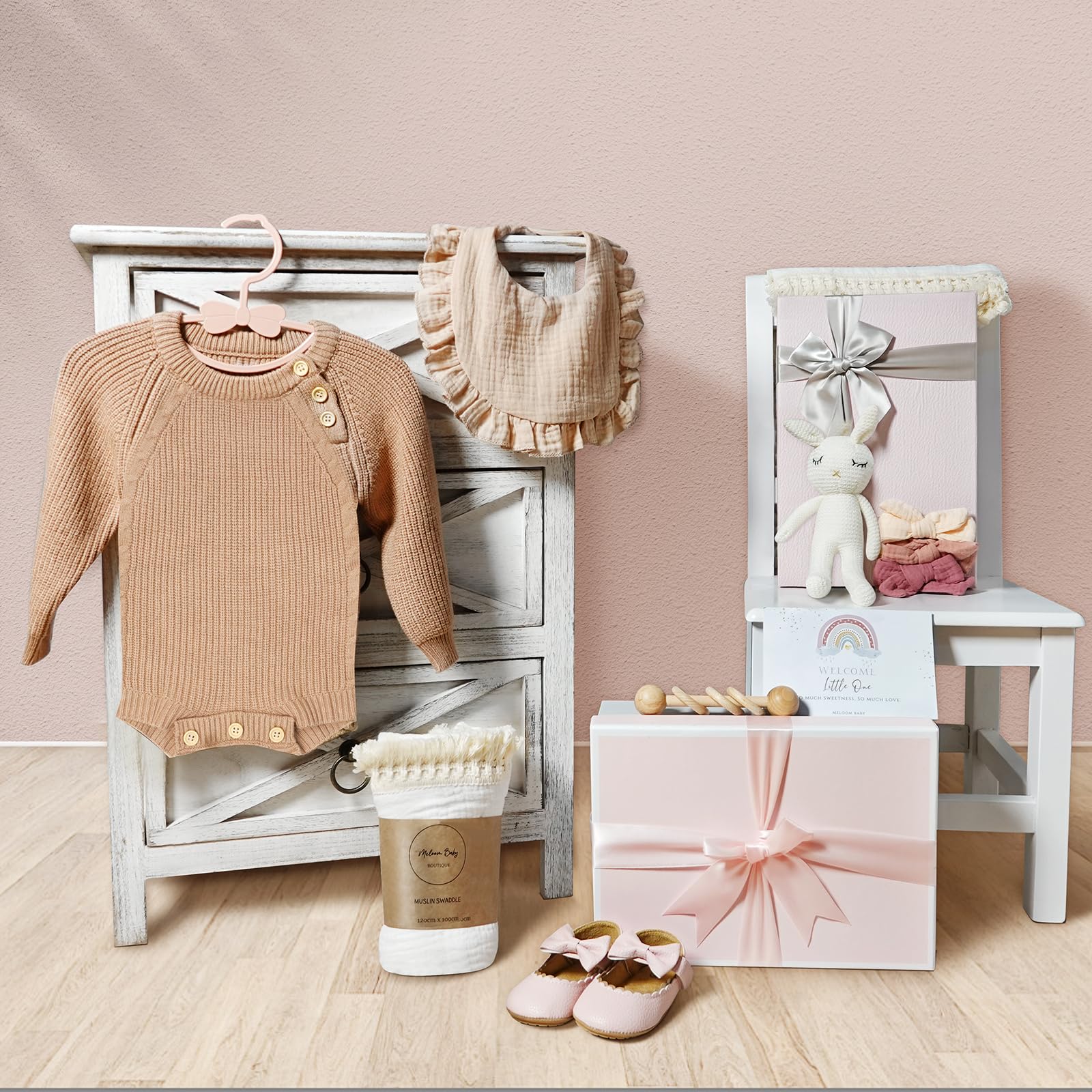 Meloom Deluxe Baby Girl Gift Set - Newborn Baby Shower Gifts Basket with Boho Essentials | Personalized Baby Shower Gifts for New Moms | Perfect for Newborn Welcome, Christening & First Birthday Celebrations