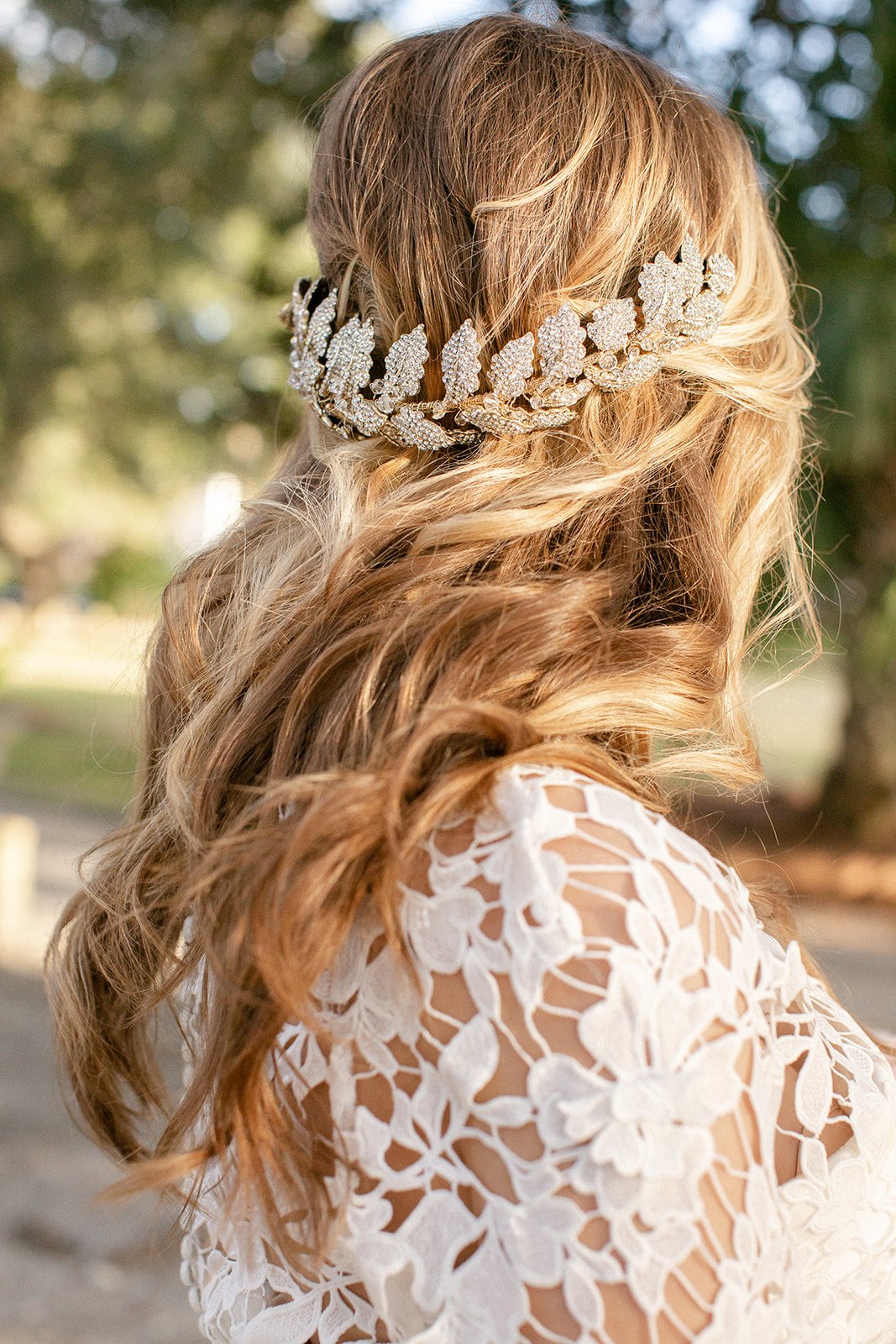 LAUREL Gilded Leaves Headpiece Tiara - Elegant Gold Leaf Crown for Weddings, Bridal Accessories, and Special Occasions