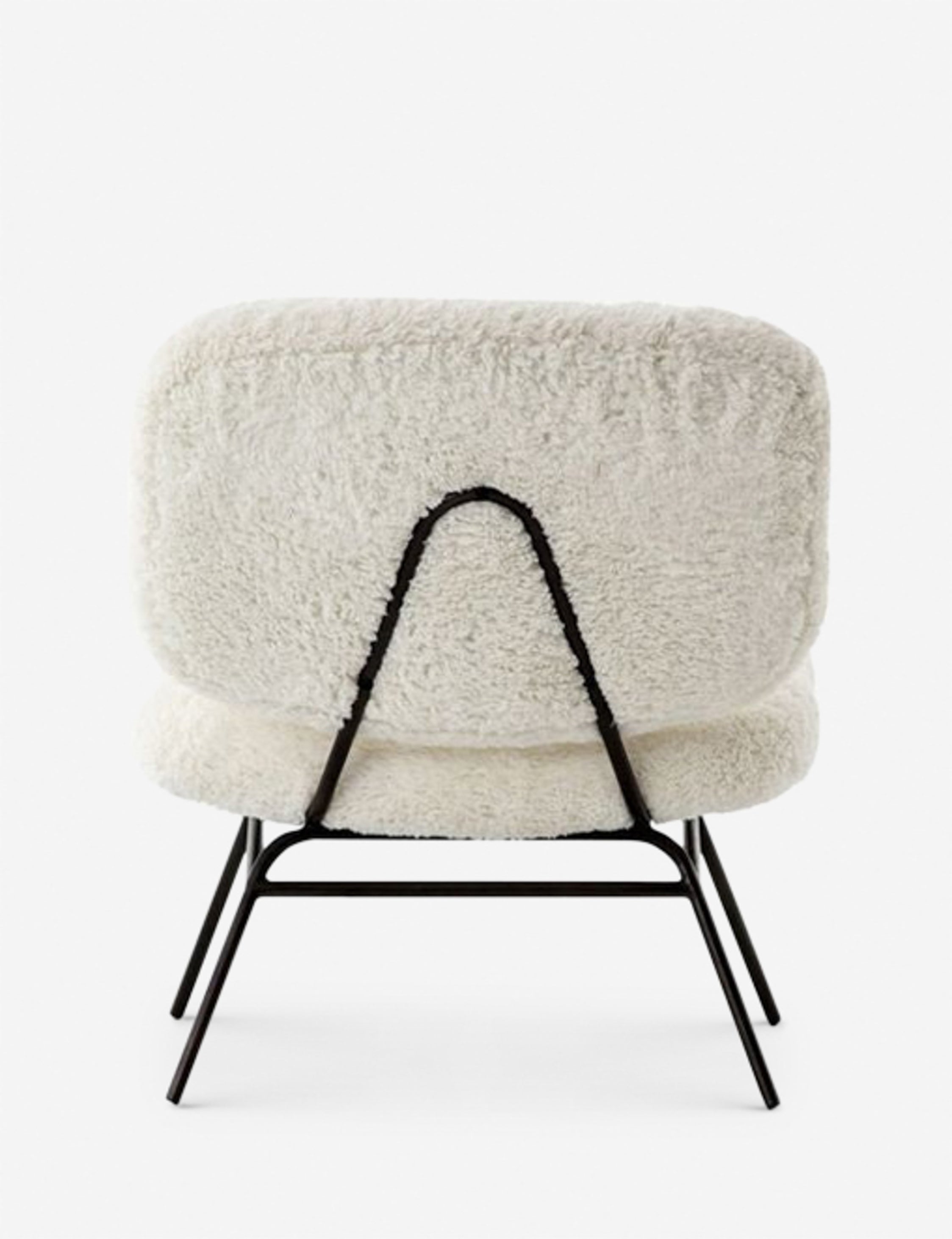 Amanda Accent Chair - Modern Upholstered Lounge Chair for Living Room, Bedroom & Office - Stylish Comfortable Reading Chair with Solid Wood Legs - Perfect for Relaxing, Reading & Decorating Your Space