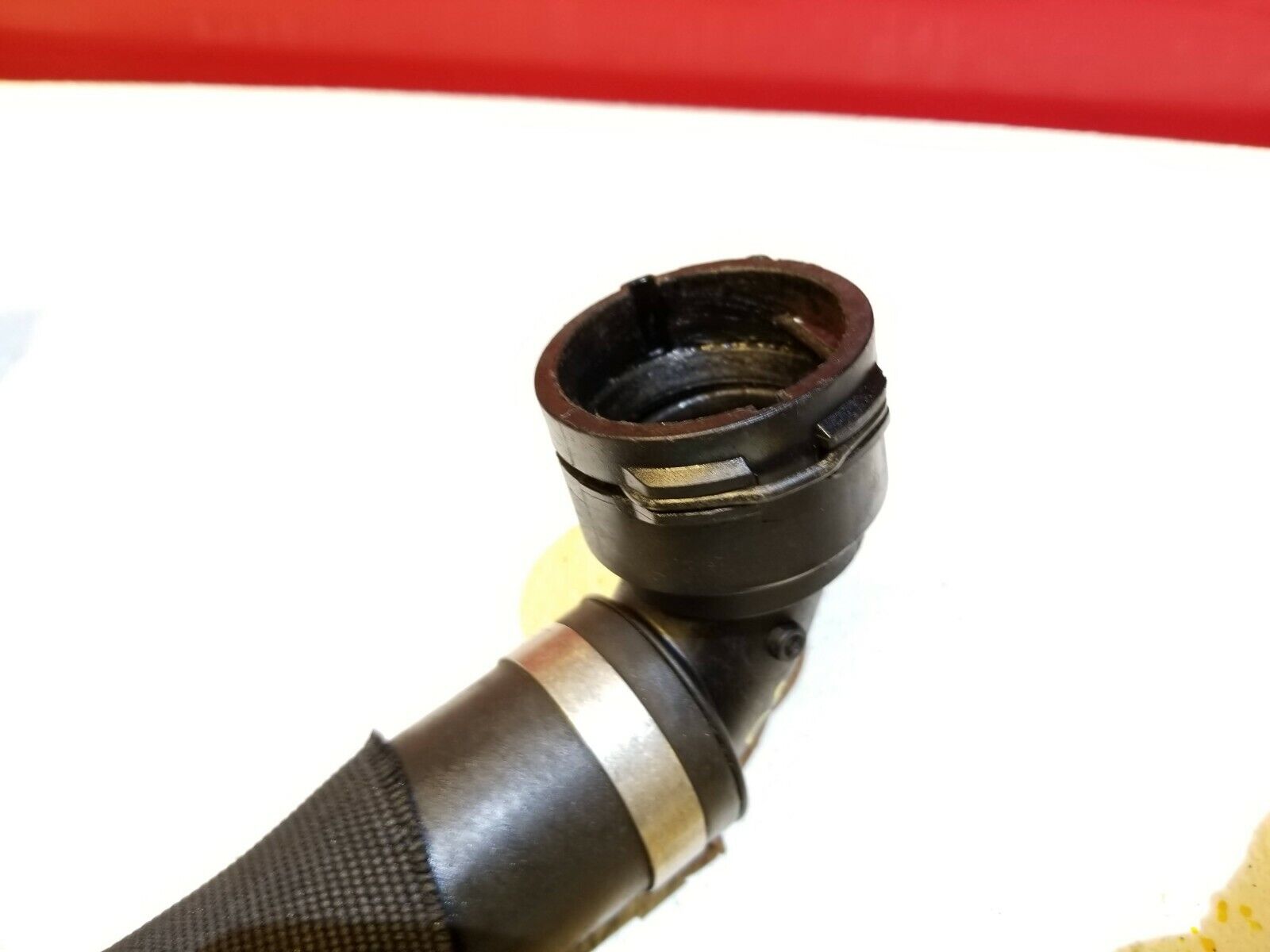 03 04 05 06 Audi A4 B6 3.0L Coolant Hose Pipe OEM Replacement - High Quality Cooling System Hose for Audi A4 B6 3.0L Engine - Perfect for Engine Cooling System Repair & Maintenance