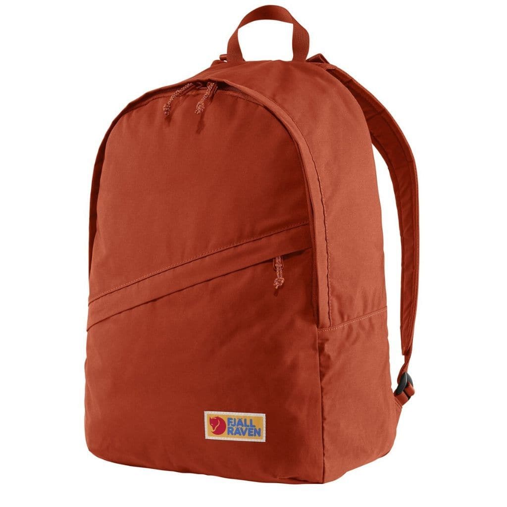 Fjallraven Vardag 25L Backpack - Lightweight Hiking Daypack for Men & Women, Water-Resistant Travel Backpack with Laptop Compartment (Cabin Red) - Perfect for School, Work, Commuting & Outdoor Adventures