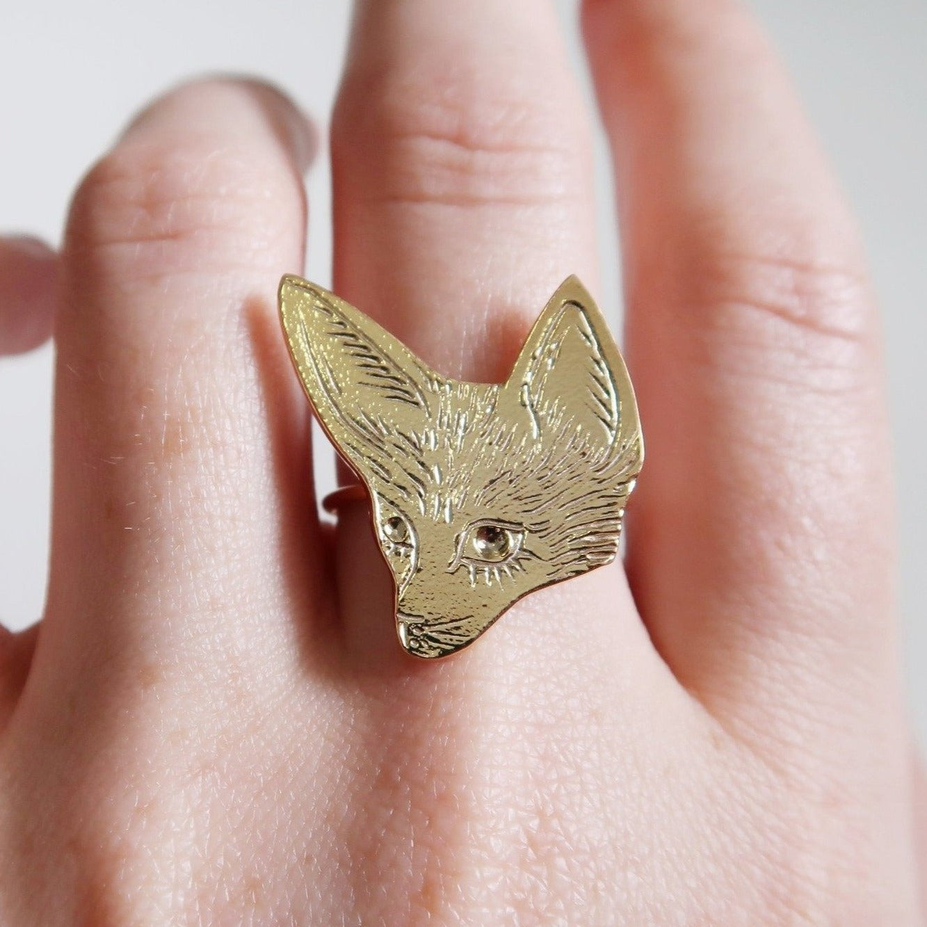 Stylish Fennec Fox Ring - Unique Animal Jewelry for Women - Perfect for Casual Wear, Parties & Gifts