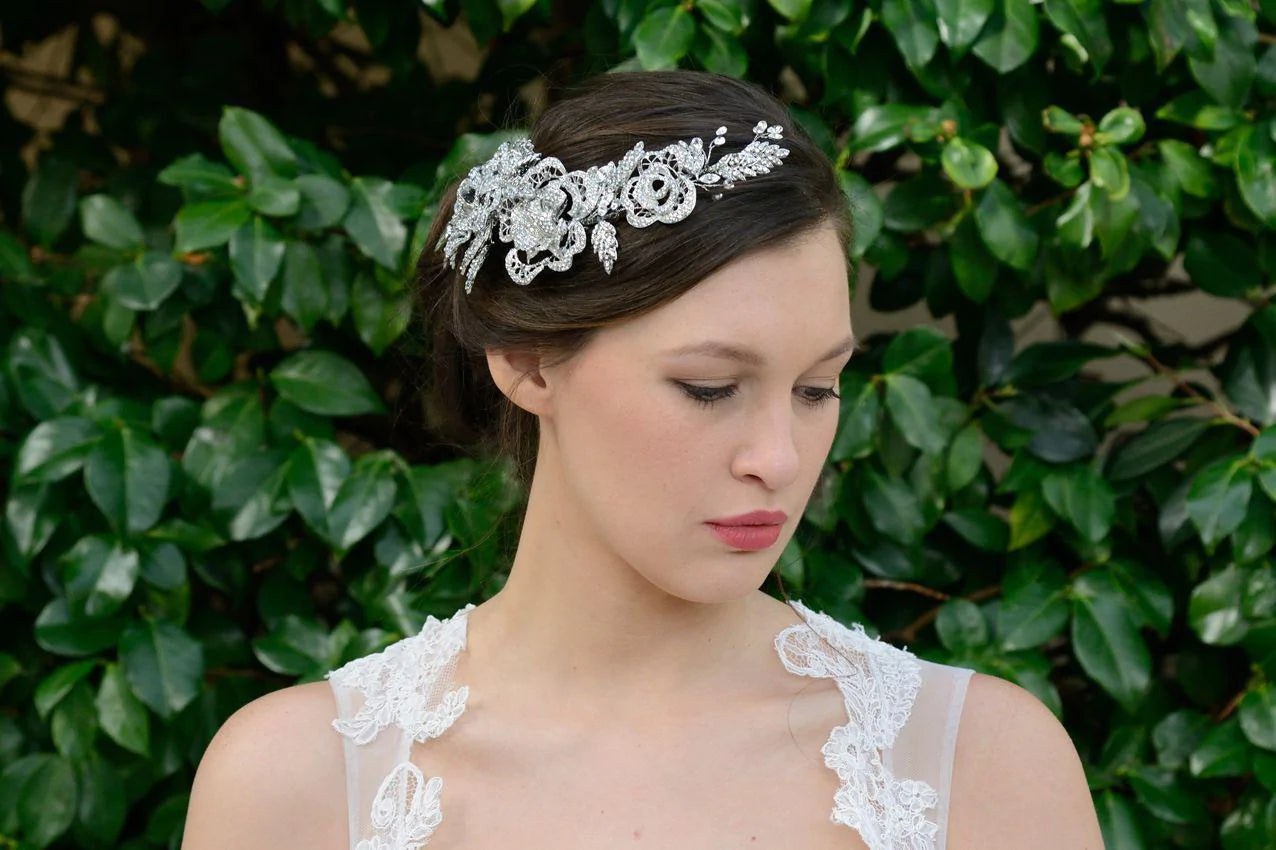 Ivory and Co Brides Floral Hair Comb - Silver Wedding Hair Accessory with Austrian Crystals for Brides, Bridesmaids & Prom | Elegant Hair Jewelry for Weddings, Parties & Special Occasions