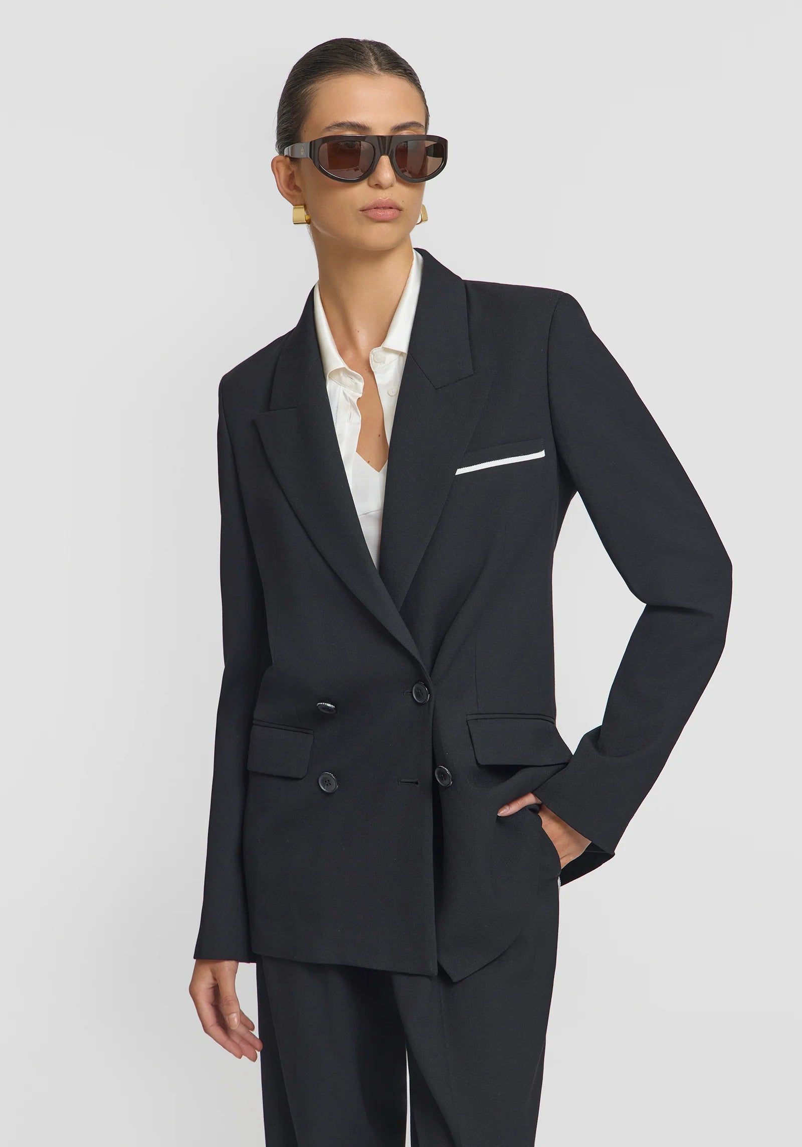 Stylish Billboard Blazer for Women - Trendy Office & Party Wear - Perfect for Business Meetings, Cocktail Events & Night Out