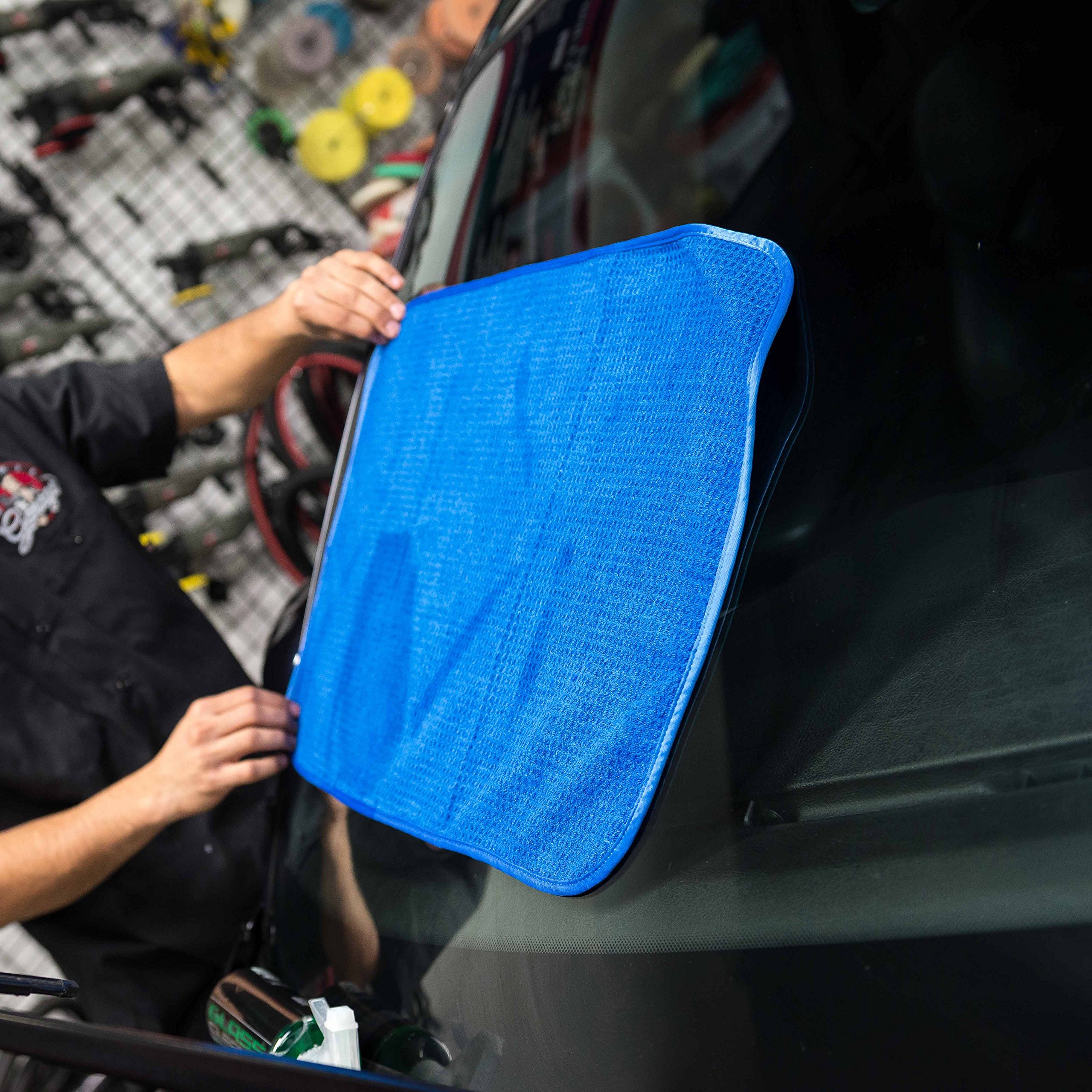 Chemical Guys Waffle Weave Towel for Streak-Free Cleaning - 24 x 16 Inches, Blue - Perfect for Home, Auto Glass, Windows, Mirrors, and Shower Doors