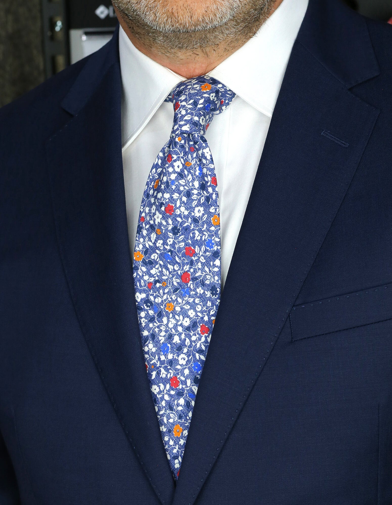 DÉCLIC Floral Silk Tie for Men - Elegant Blue Floral Pattern Necktie - Perfect for Weddings, Business Meetings & Formal Events