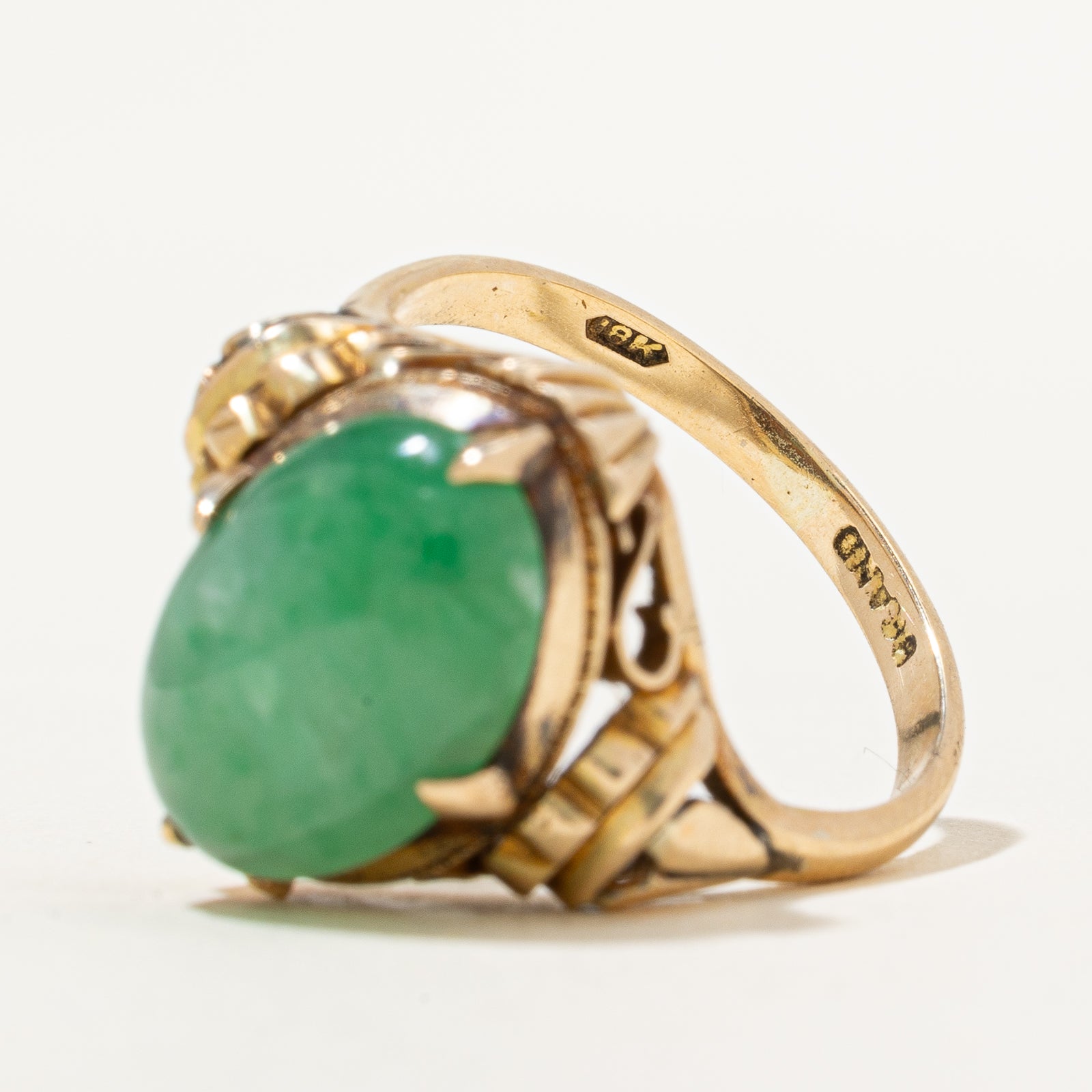 7.60ct Oval Cabochon Jade Textured Cocktail Ring - Size 6.5 | Elegant Statement Jewelry for Evening Parties, Weddings & Special Occasions