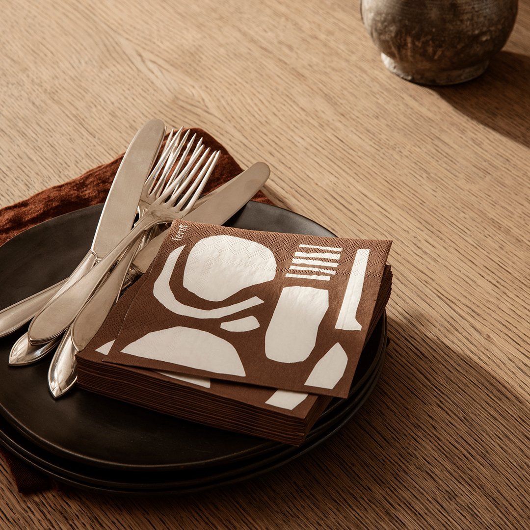 Ferm Living Flow Plate - Minimalist Ceramic Dinner Plate Set for Modern Dining | Perfect for Restaurants, Home Decor & Stylish Table Settings