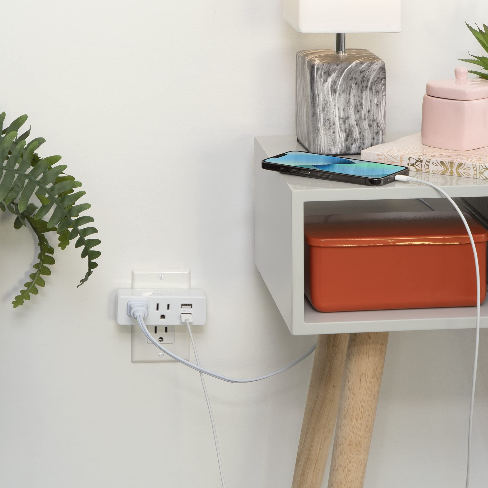 Honeywell Ultra Slim USB Wall Plate with 2 AC Outlets & 2 USB-A Ports (2.1A Fast Charging) - Space-Saving Design for Home, Office & Travel - Perfect for Charging Phones, Tablets & Small Electronics