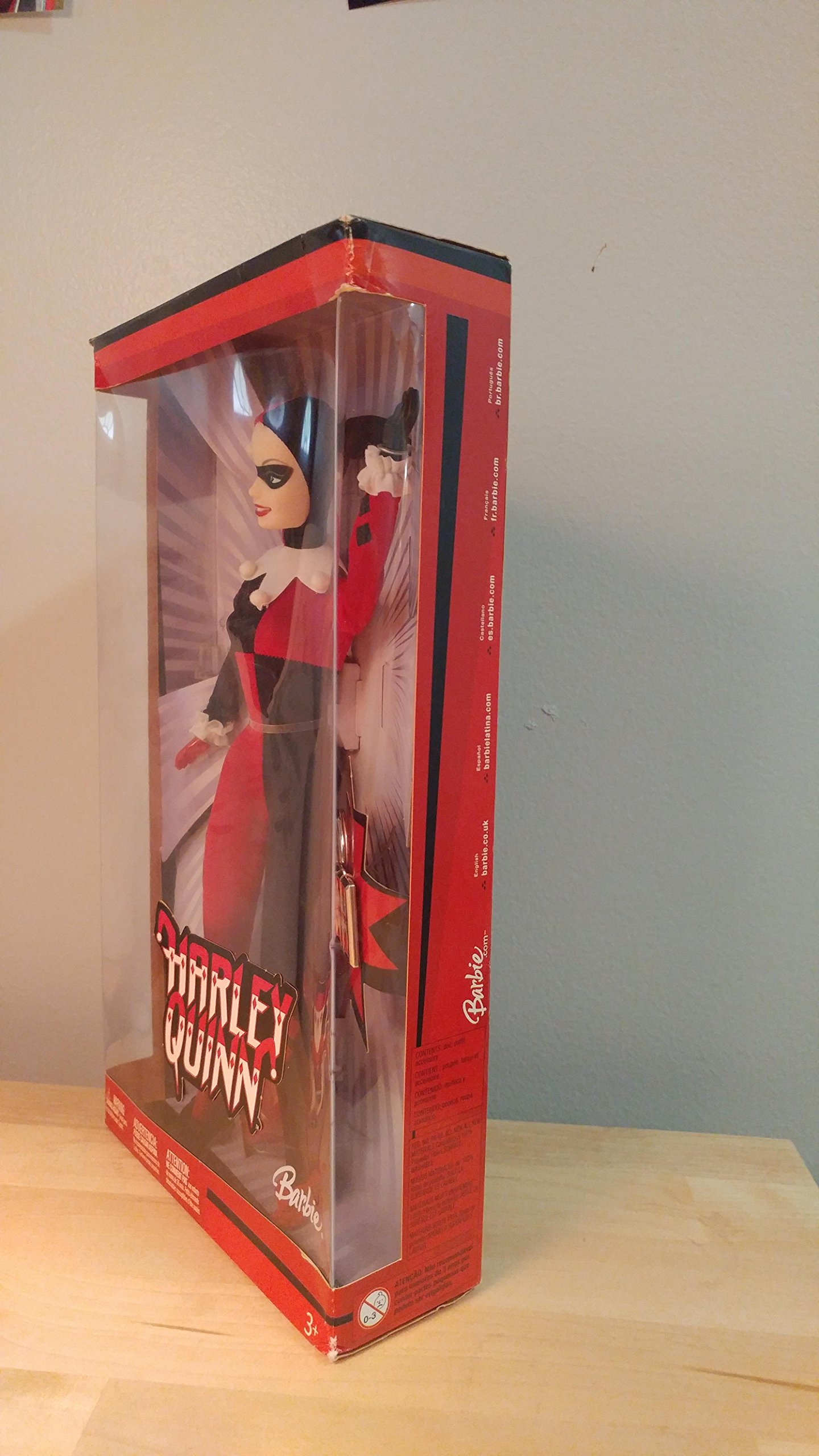 Barbie DC Comics Harley Quinn Doll - Collectible Fashion Doll with Signature Outfit - Perfect for Play, Display & Cosplay Inspiration