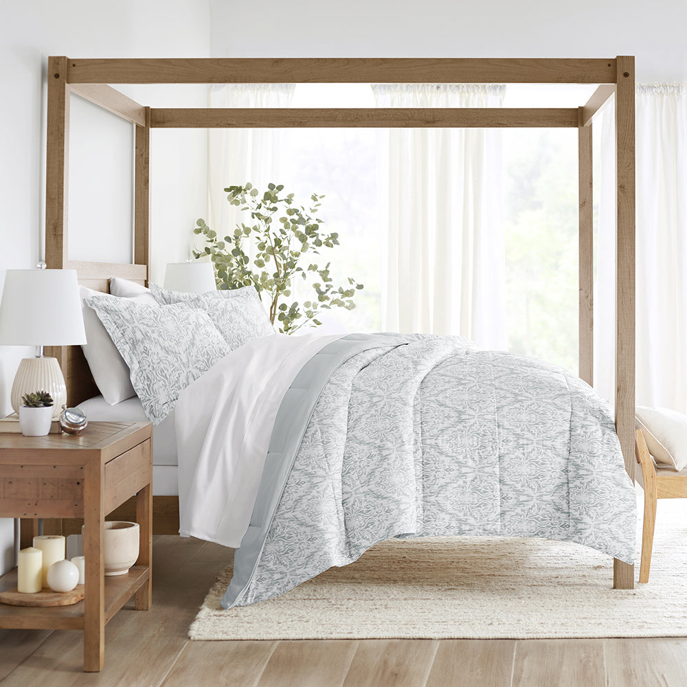 Soft & Stylish Patterned Down Alternative Comforter Set - Hypoallergenic Bedding for All Seasons | Perfect for Guest Rooms, Dorms & Cozy Bedrooms