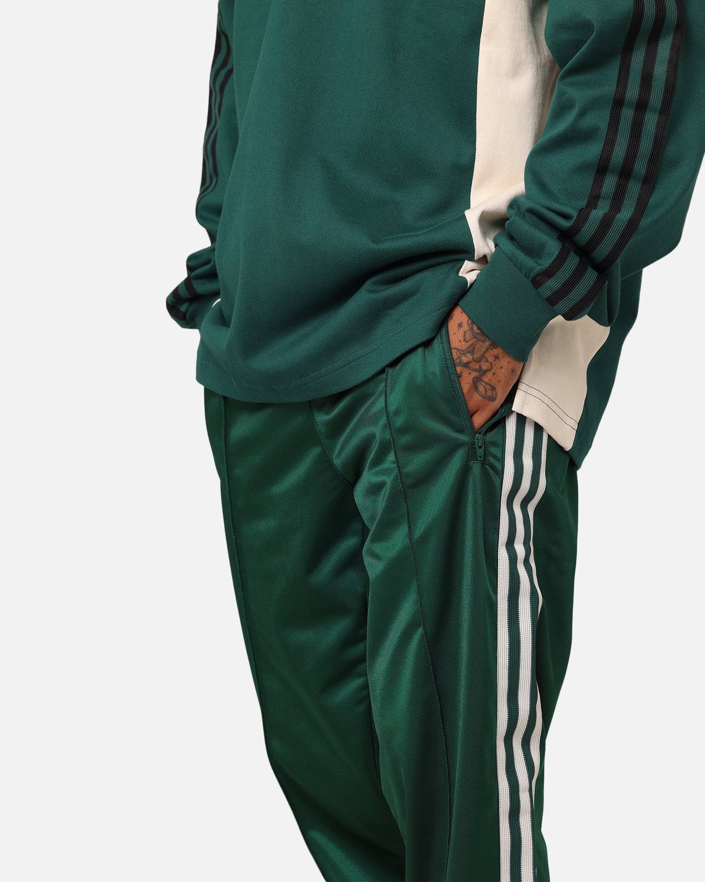 Adidas Archive Track Pants for Men - Green Athletic Joggers with Comfort Fit & Side Pockets - Perfect for Running, Gym Workouts & Casual Streetwear