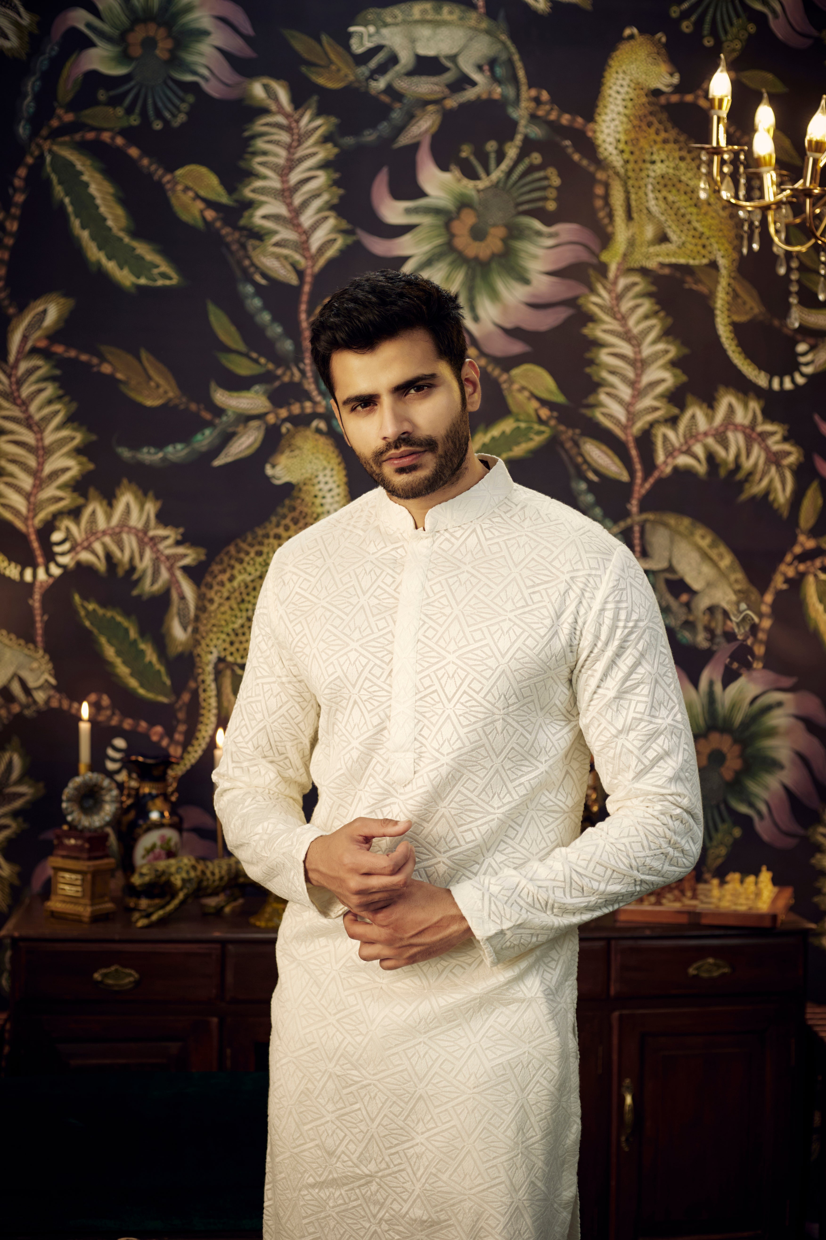Elegant White Chikankari Kurta for Women - Traditional Indian Embroidered Tunic Top - Perfect for Festivals, Weddings & Ethnic Occasions