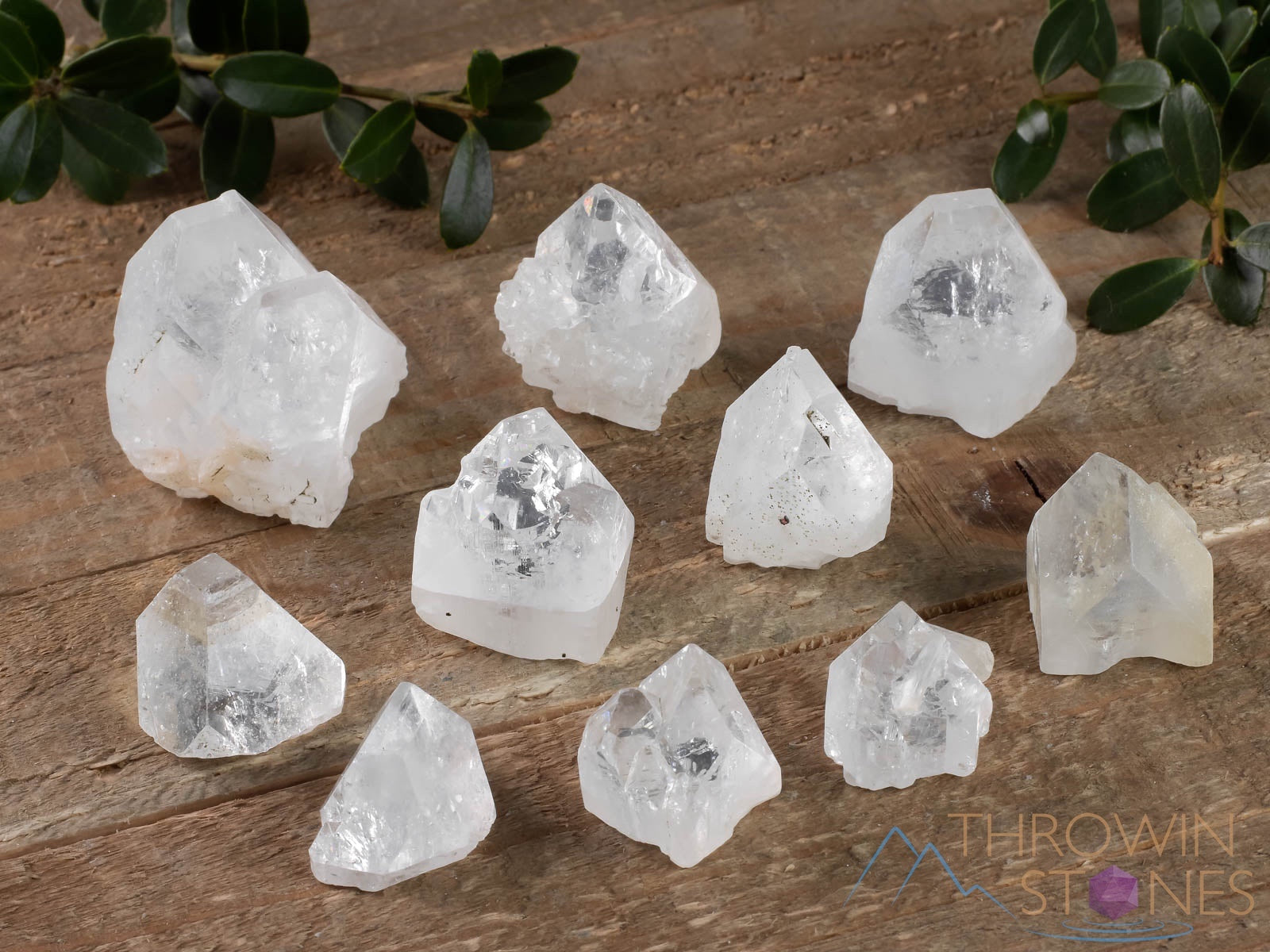 Natural Apophyllite Pyramid Raw Crystal - Metaphysical Healing Stone, Home Decor, Spiritual Gift for Meditation & Energy Work - Perfect for Yoga, Reiki, and Crystal Healing