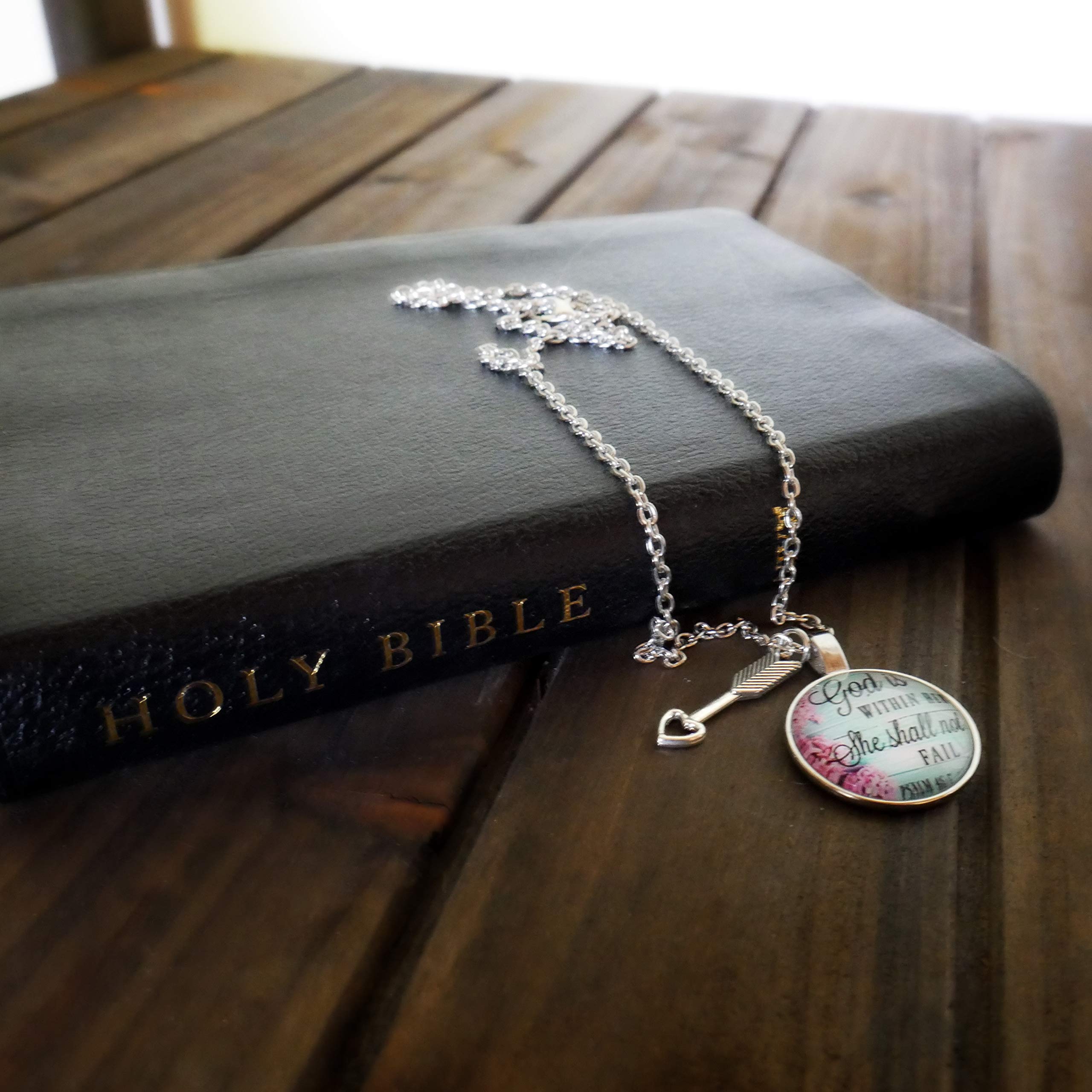 Christian Women's Psalm Pendant Necklace with Arrow - Religious Bible Jewelry for Women of Faith - Easter & Mother's Day Gift - Perfect for Church, Bible Study & Daily Wear