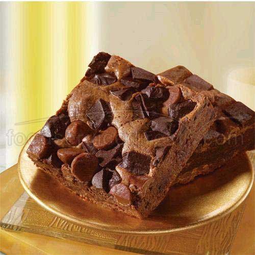 Sweet Street Fabulous Chocolate Chunk Brownie - 3 Pound (18 Slices) - Bulk Pack of 4 - Perfect for Parties, Office Snacks & Dessert Buffets