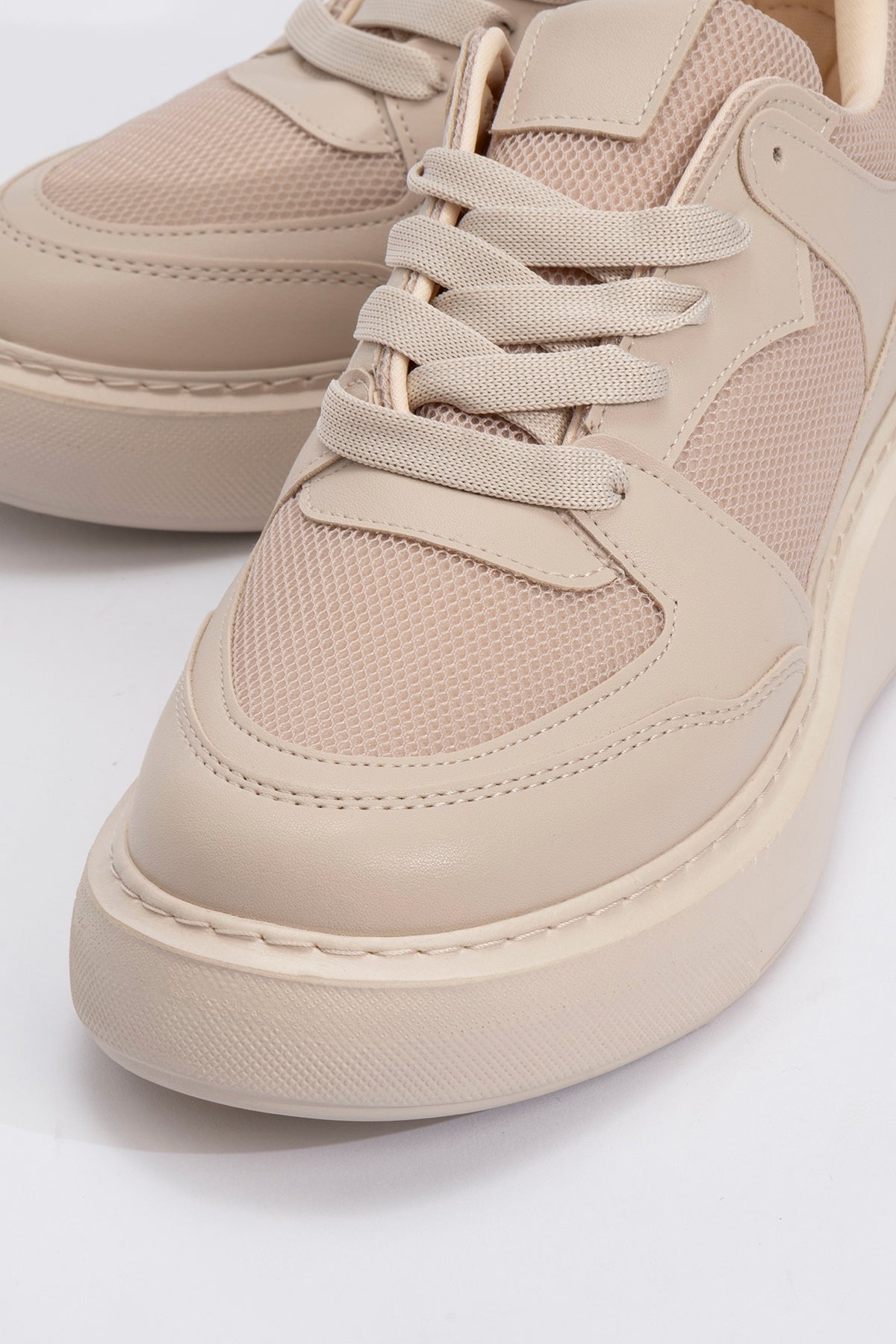 Ingrid Beige Platform Sneakers for Women - Comfortable Chunky White Sneakers with Arch Support | Perfect for Casual Outfits, Walking, and Everyday Wear