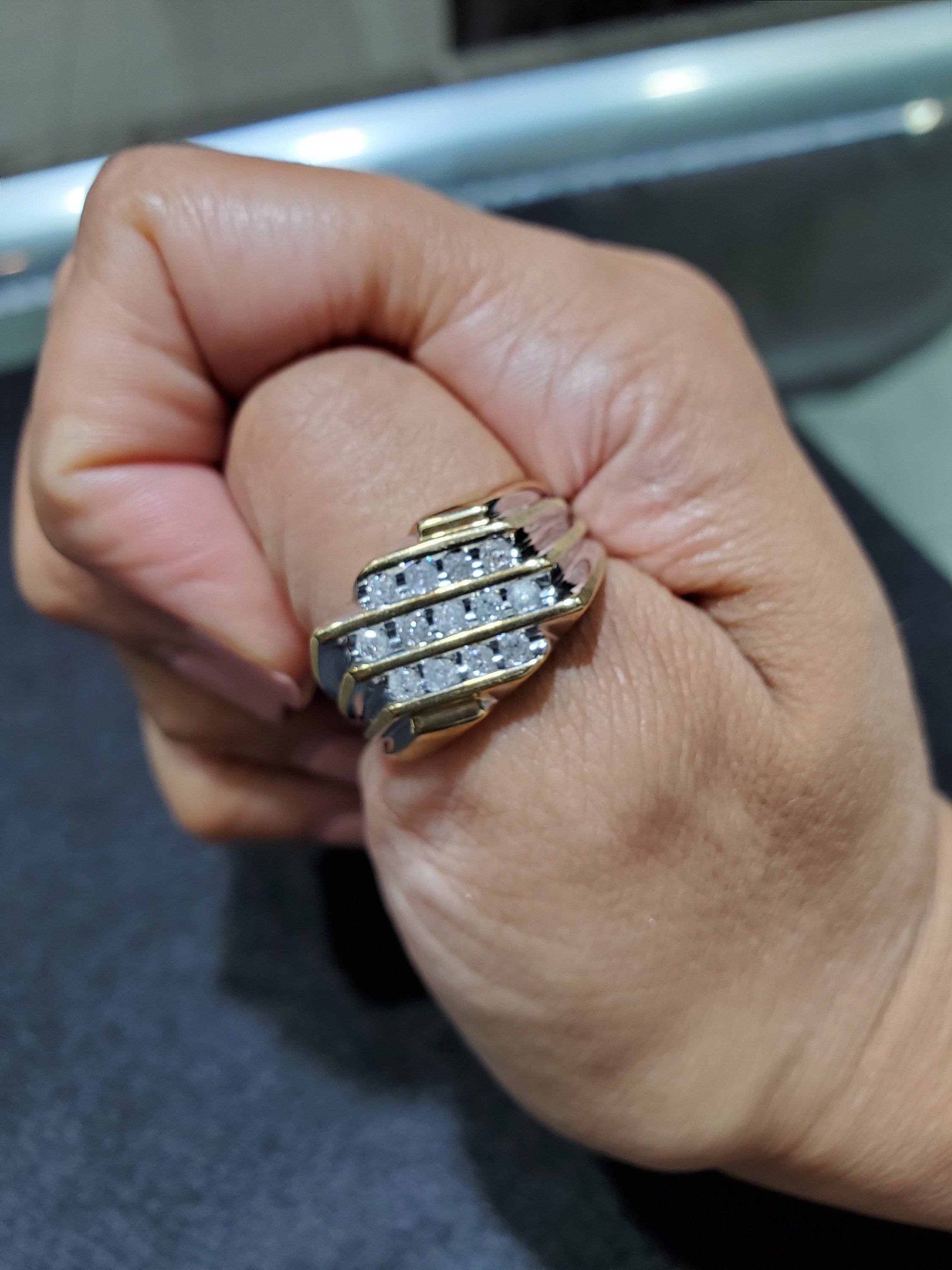 10K Two-Tone Gold Men's Diamond Wedding Band - 0.50cttw Elegant Ring for Engagement, Anniversary & Special Occasions