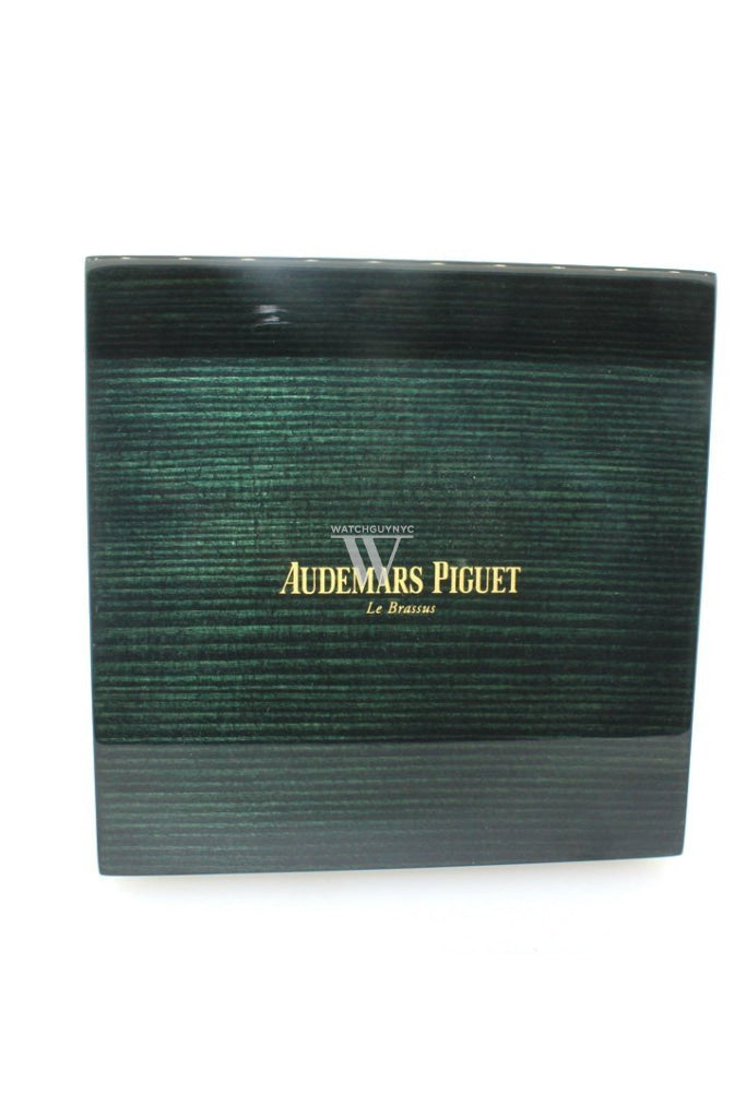 Audemars Piguet Royal Oak 41mm Men's Luxury Watch - Rhodium Dial, Titanium Bracelet, Model 15403IP.OO.1220IP.01 | Perfect for Business Meetings & Formal Events