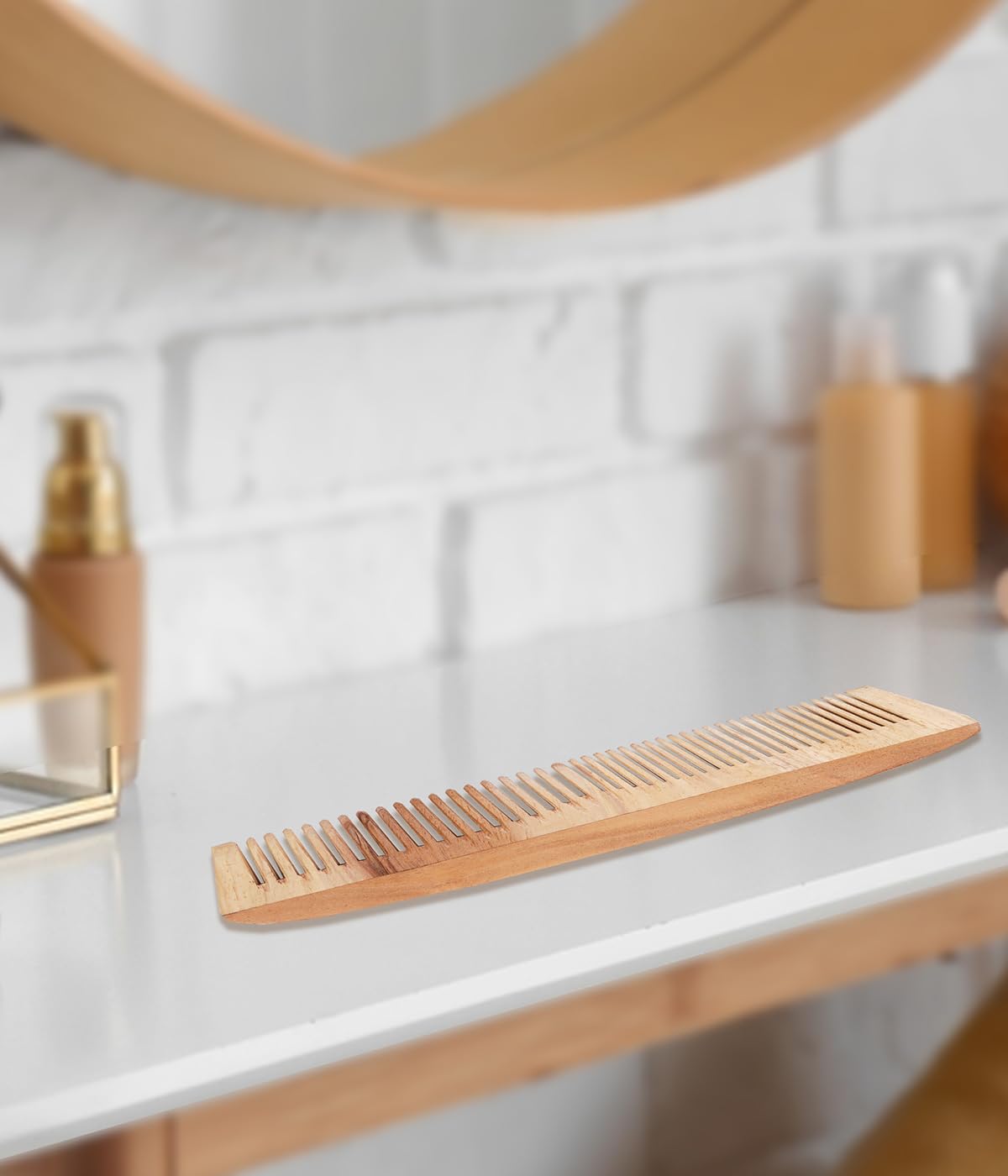 Organic Neem Wood Comb for Hair Growth & Scalp Health - Natural Anti-Dandruff & Detangling Hairbrush for Men & Women - Perfect for Daily Hair Care & Ayurvedic Scalp Massage