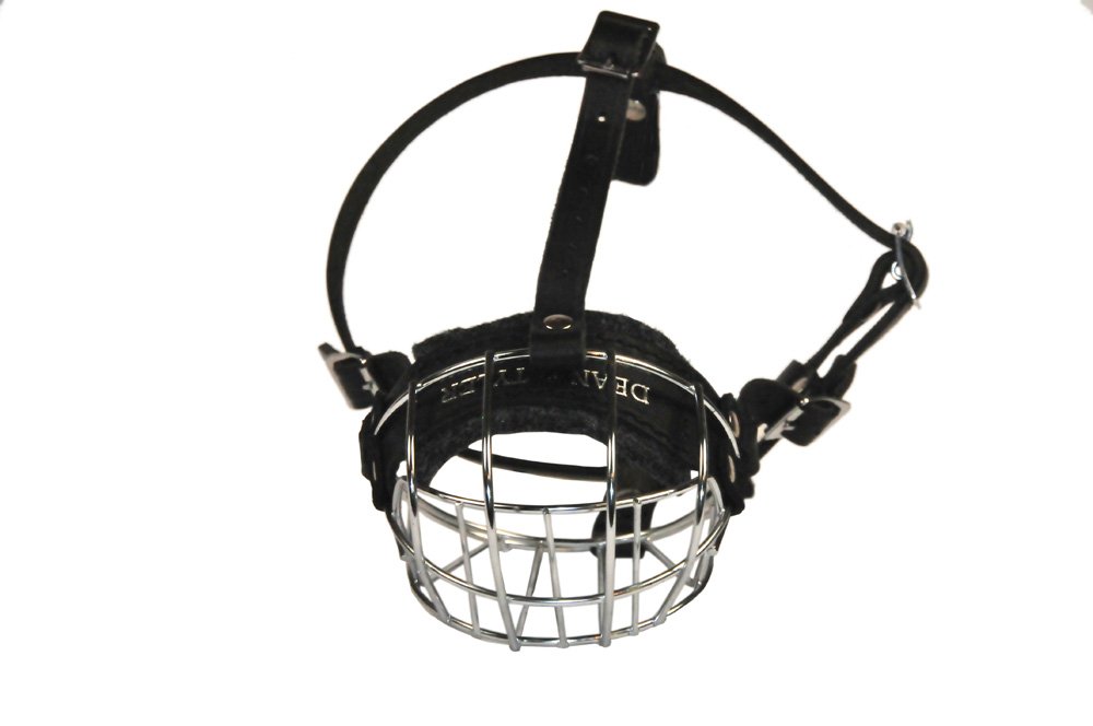 Dean and Tyler Wire Basket Muzzle Size B1 for Small Boxer Dogs - Breathable Comfortable Dog Muzzle for Training, Grooming & Vet Visits - Perfect for Walks, Parks & Public Safety