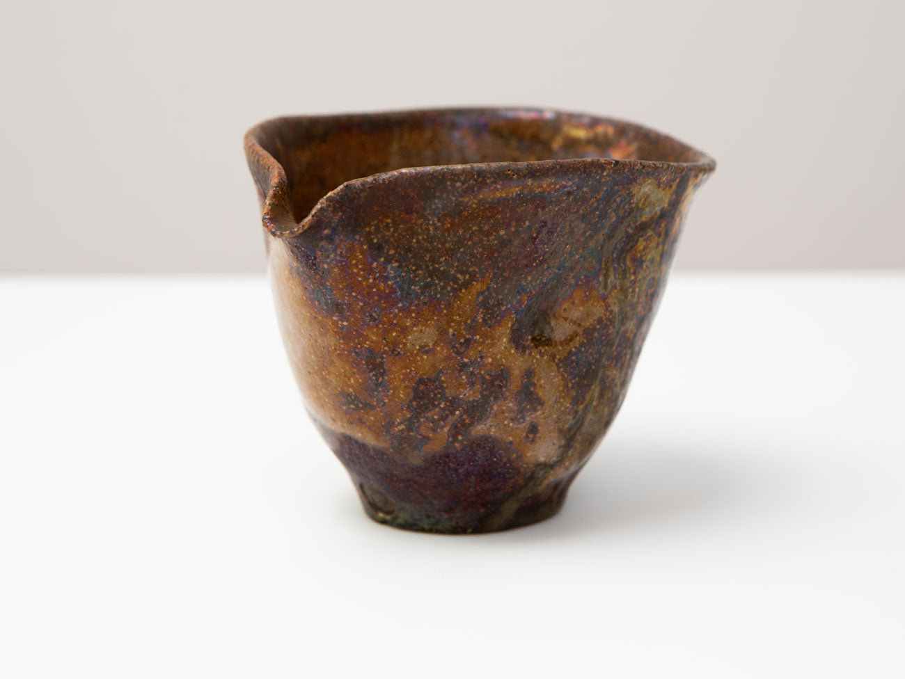 Shino Server Var. 2 - Premium Handcrafted Japanese Ceramic Tea Bowl for Matcha & Traditional Tea Ceremonies | Perfect for Zen Meditation, Tea Lovers & Japanese Culture Enthusiasts