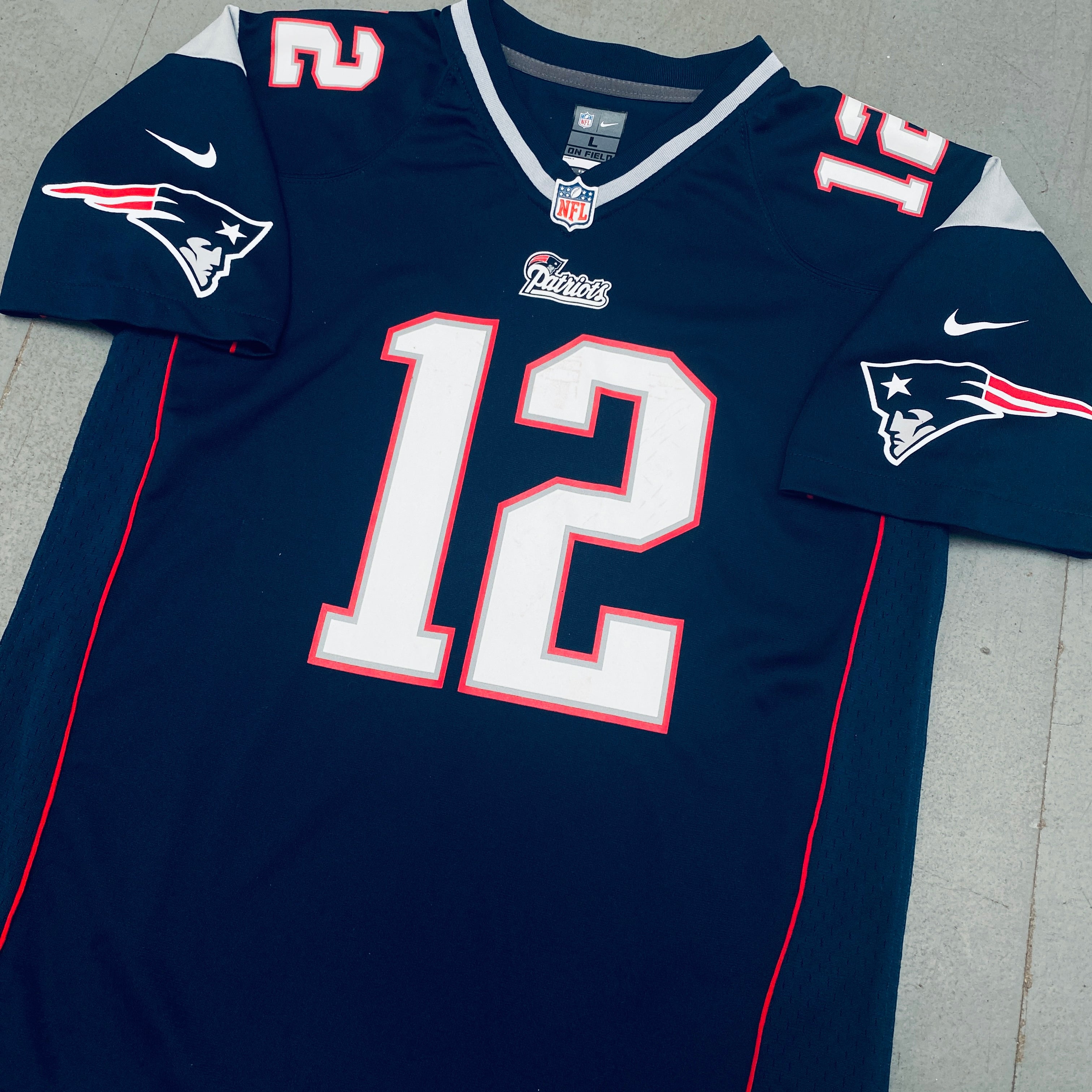 New England Patriots Tom Brady 2012/2013 Replica Jersey (Size S) - Perfect for Football Games, Fan Events, and Sports Memorabilia Collection