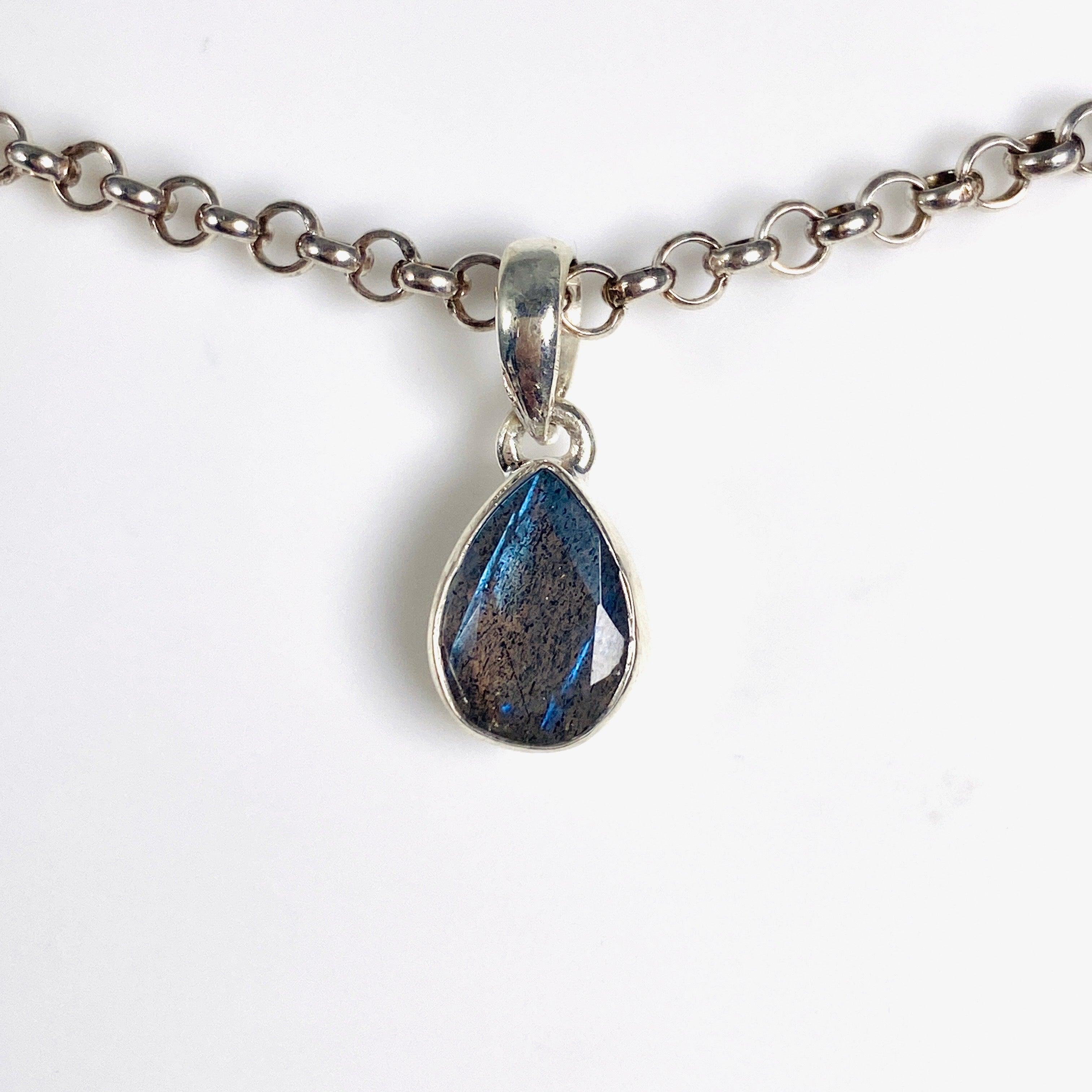 Elegant Petite Teardrop Faceted Pendant Necklace G2126T - Perfect for Daily Wear, Date Nights & Special Occasions