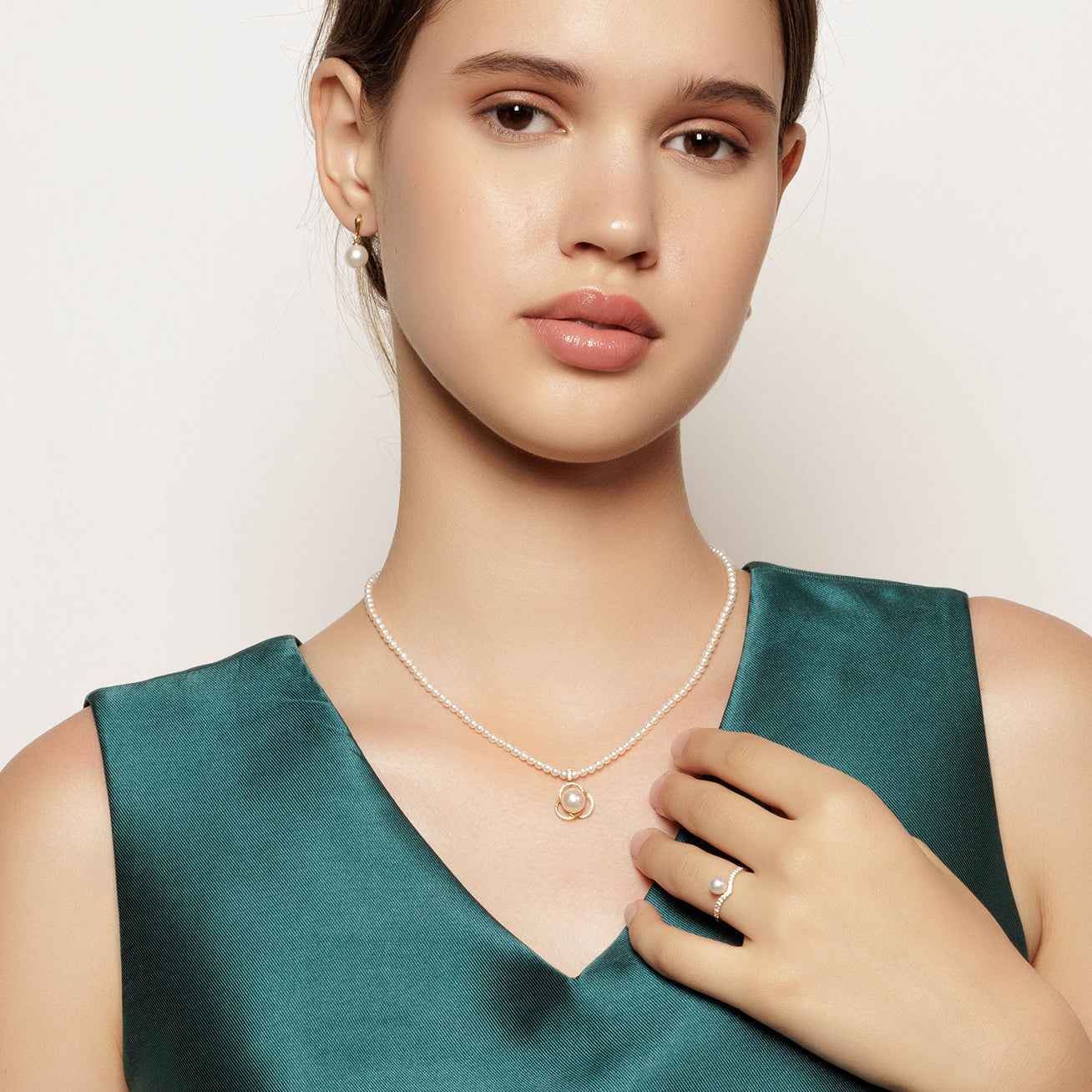 18K Solid Gold Freshwater Pearl Necklace for Women - Elegant Bridal Jewelry Gift, Wedding, Anniversary & Special Occasions | KN00103