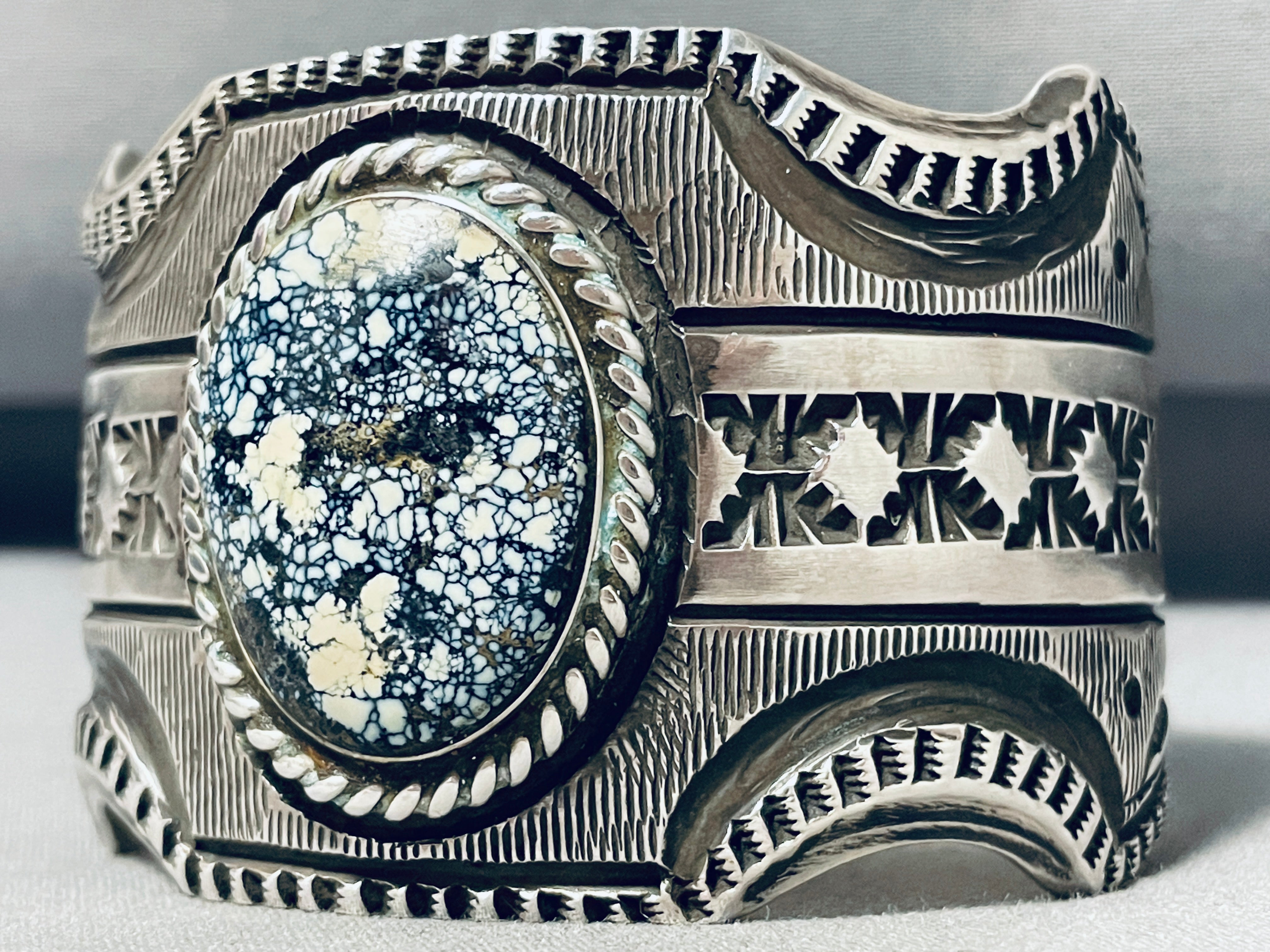 Vintage Navajo Turquoise Sterling Silver Bracelet - 152g Handmade Native American Jewelry for Women, Gift for Her, Boho & Western Fashion Accessory