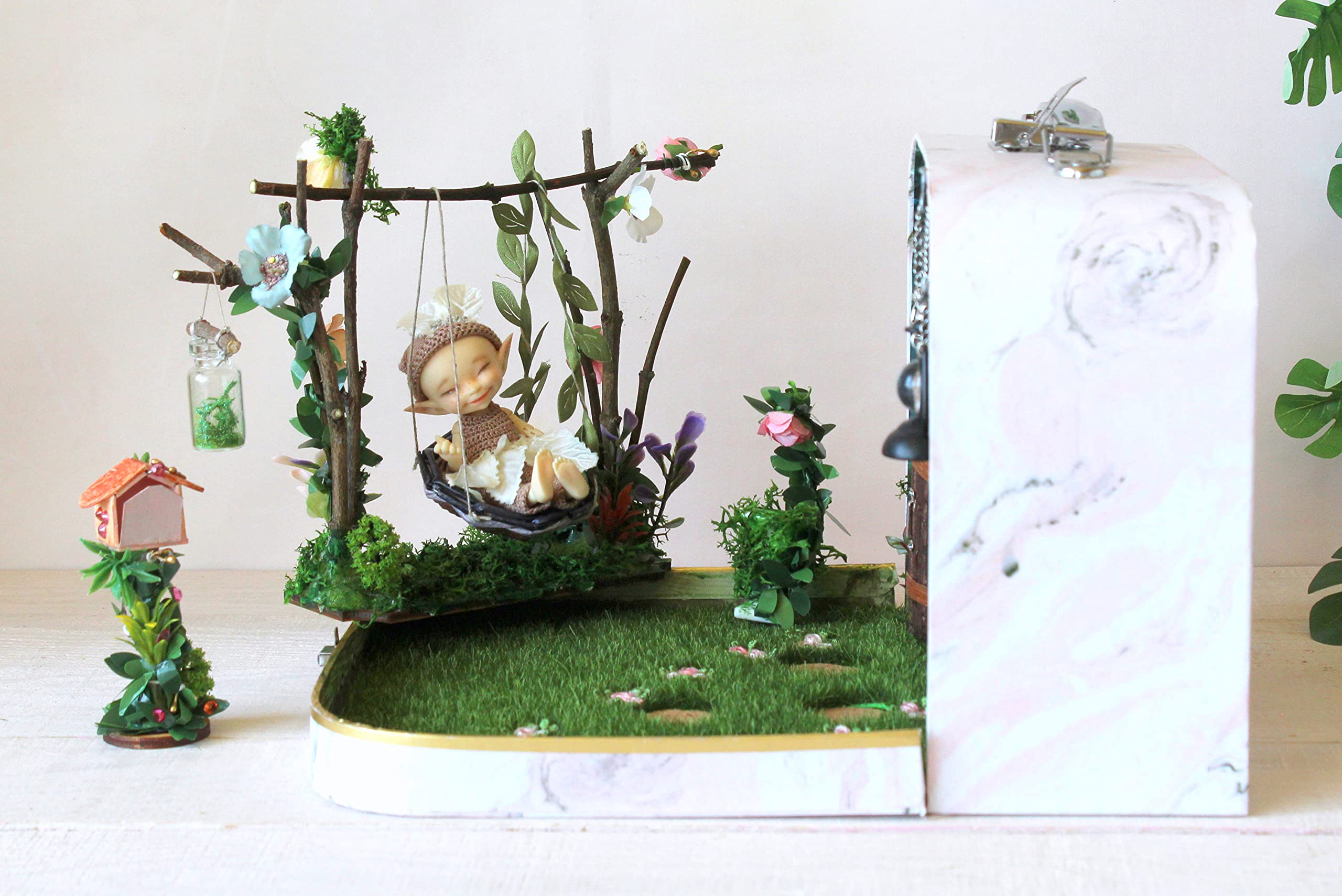 1:12 Scale Miniature Fairy Dollhouse Forest Diorama - Magical Suitcase Room for Fairy Garden & Fantasy Display - Perfect for Collectors, Home Decor, and Creative Play