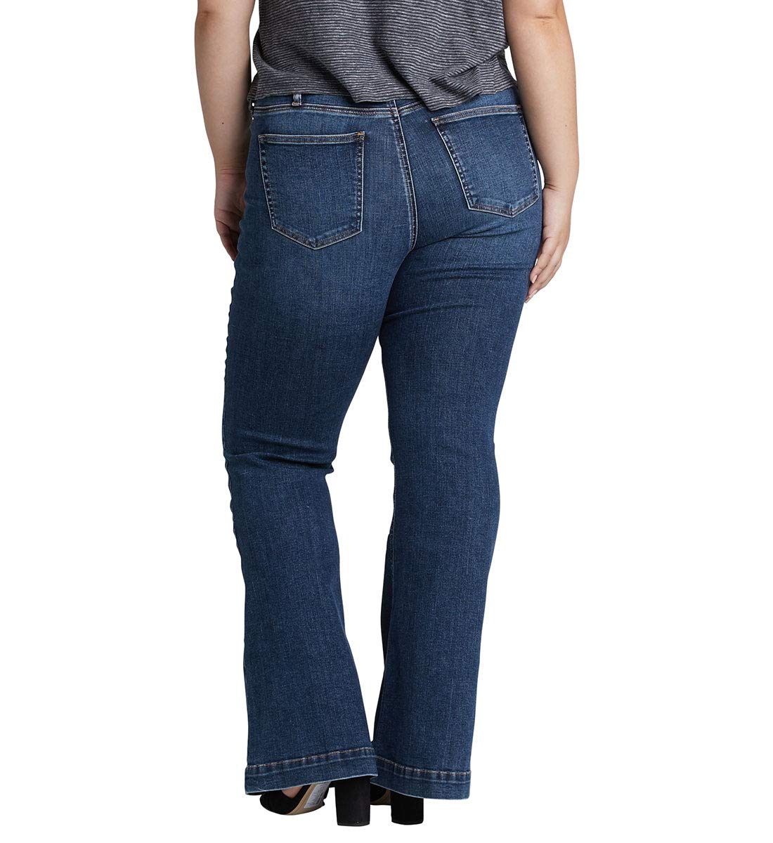 Silver Jeans Co. Women's Plus Size High Rise Flare Leg Jeans - Stretch Denim Pants for Curvy Women | Perfect for Casual Wear, Date Nights & Office Outfits