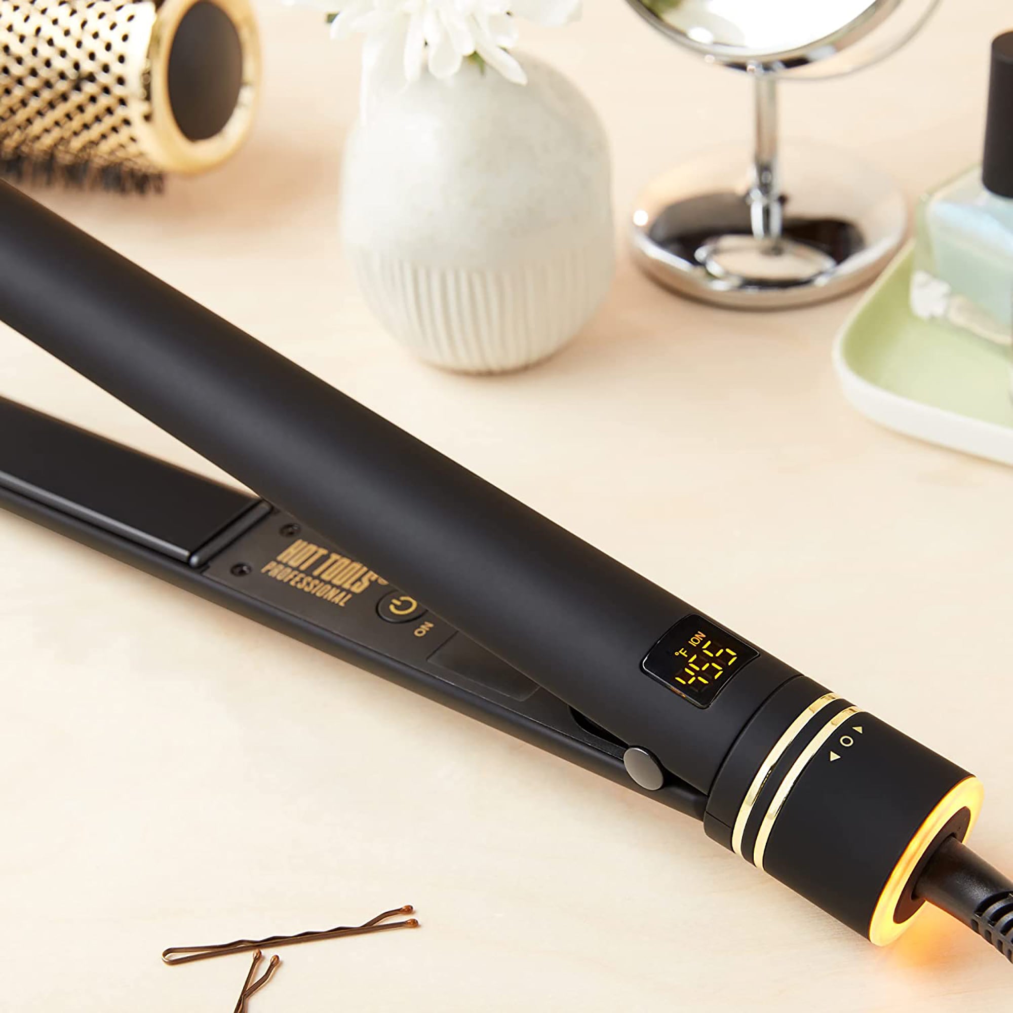 Hot Tools 1 Inch Ionic Salon Flat Iron for Hair Straightening - Professional Ceramic Styling Iron for Smooth, Shiny Hair at Home or Salon Use