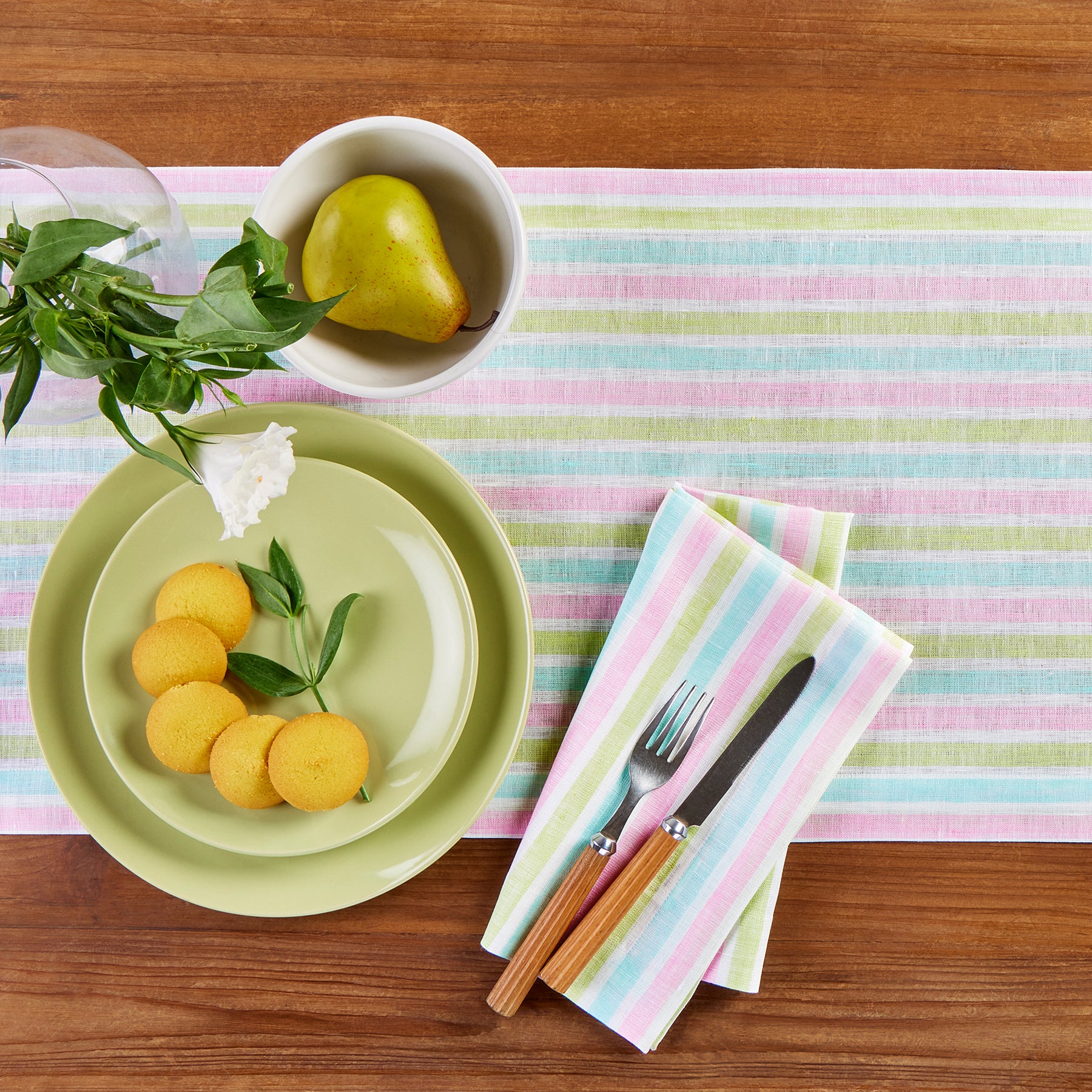 Palm Beach Stripe Table Runner - Elegant Cotton Tablecloth for Dining Room Decor, Wedding & Holiday Parties - Perfect for Farmhouse, Coastal & Beach House Style