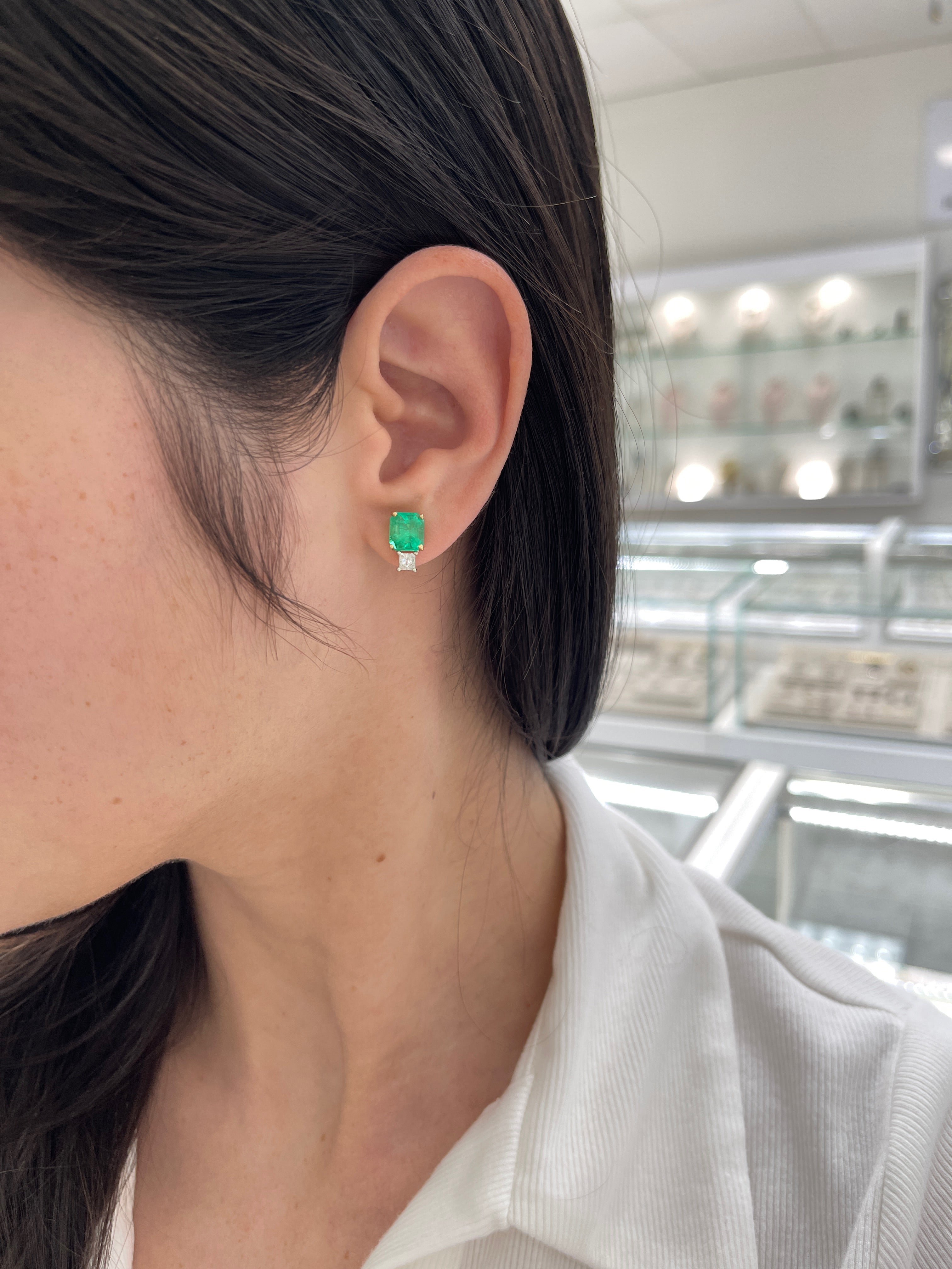 3.10tcw GIA Certified Colombian Emerald & Princess Cut Diamond Earrings in 18K Two-Tone Gold – Perfect for Weddings, Anniversaries & Special Occasions