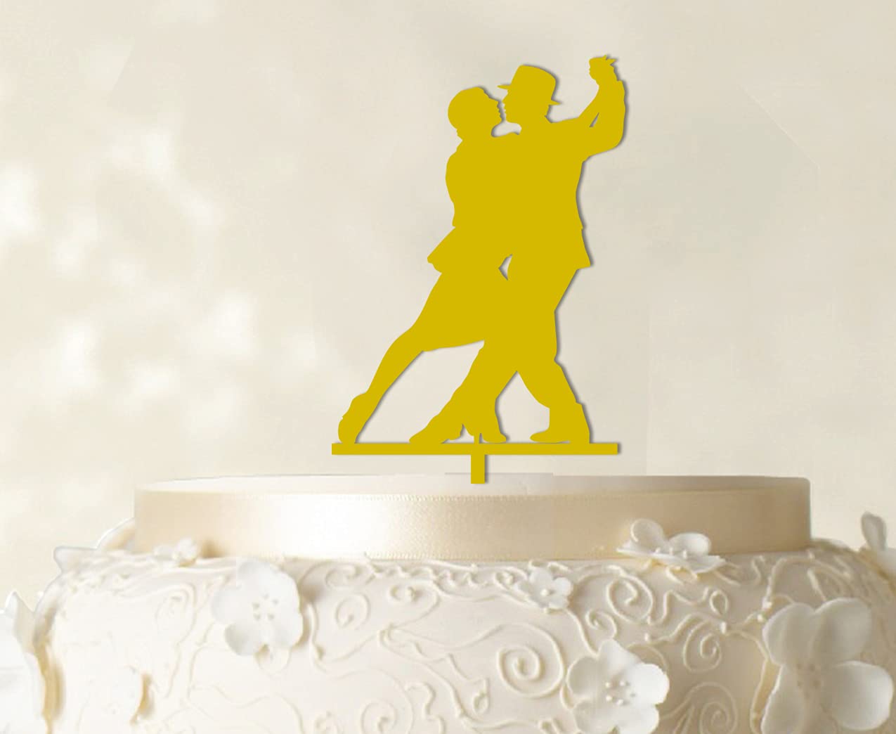 Custom Silhouette Couple Cake Topper - Wedding Cake Decoration - 6-7 Inch Wide - Personalize with Names & Date - Perfect for Anniversaries, Bridal Showers & Romantic Celebrations