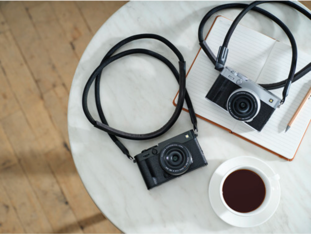 FUJIFILM X-E5 Mirrorless Camera with XF23mmF2.8 R WR Lens Kit (Black) - Compact Travel & Street Photography Digital Camera for Vloggers & Content Creators