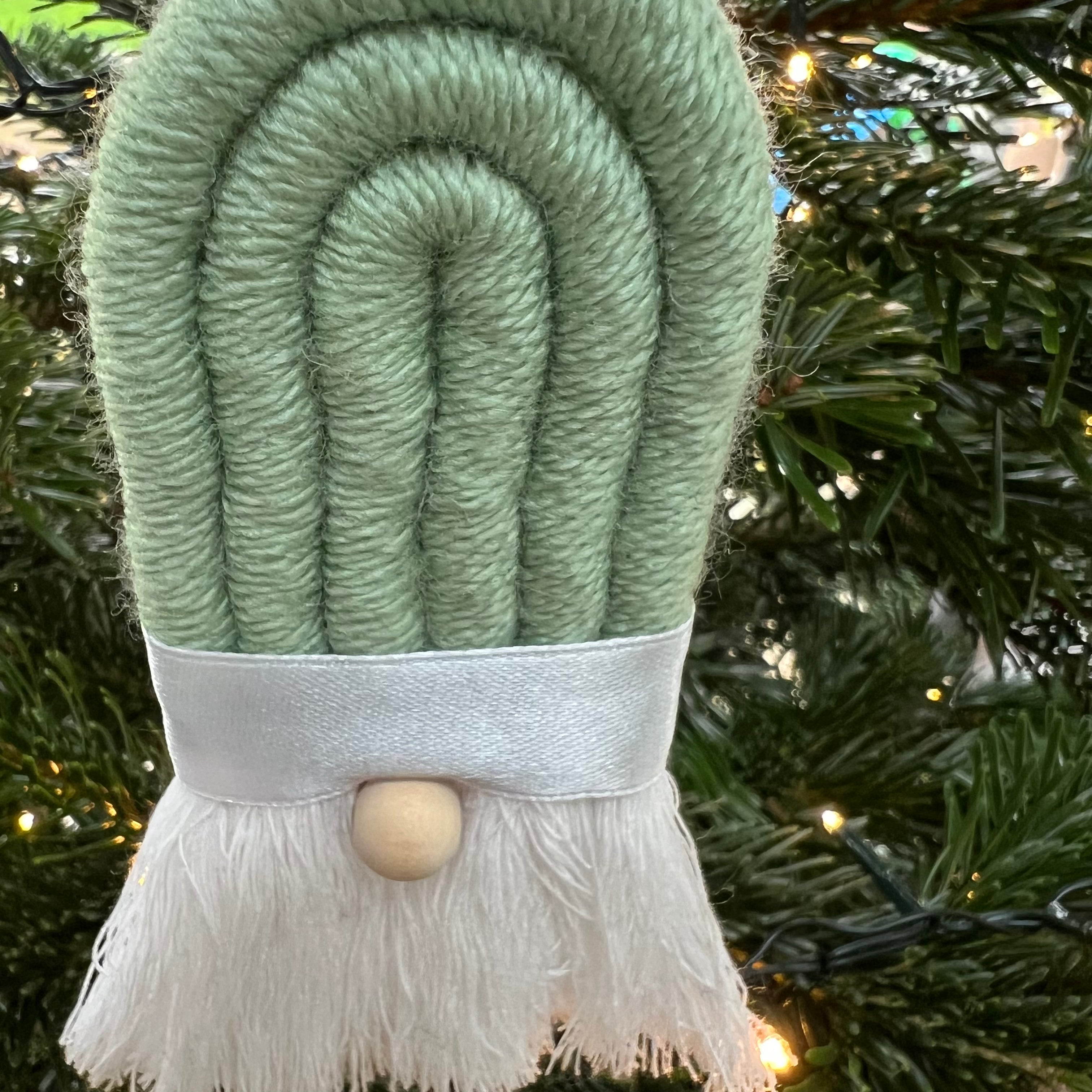 Handmade Macrame Christmas Ornament - Santa Claus Decor for Holiday Tree, Gift & Festive Home Decoration | Perfect for Xmas Parties, Gifts & Seasonal Celebrations