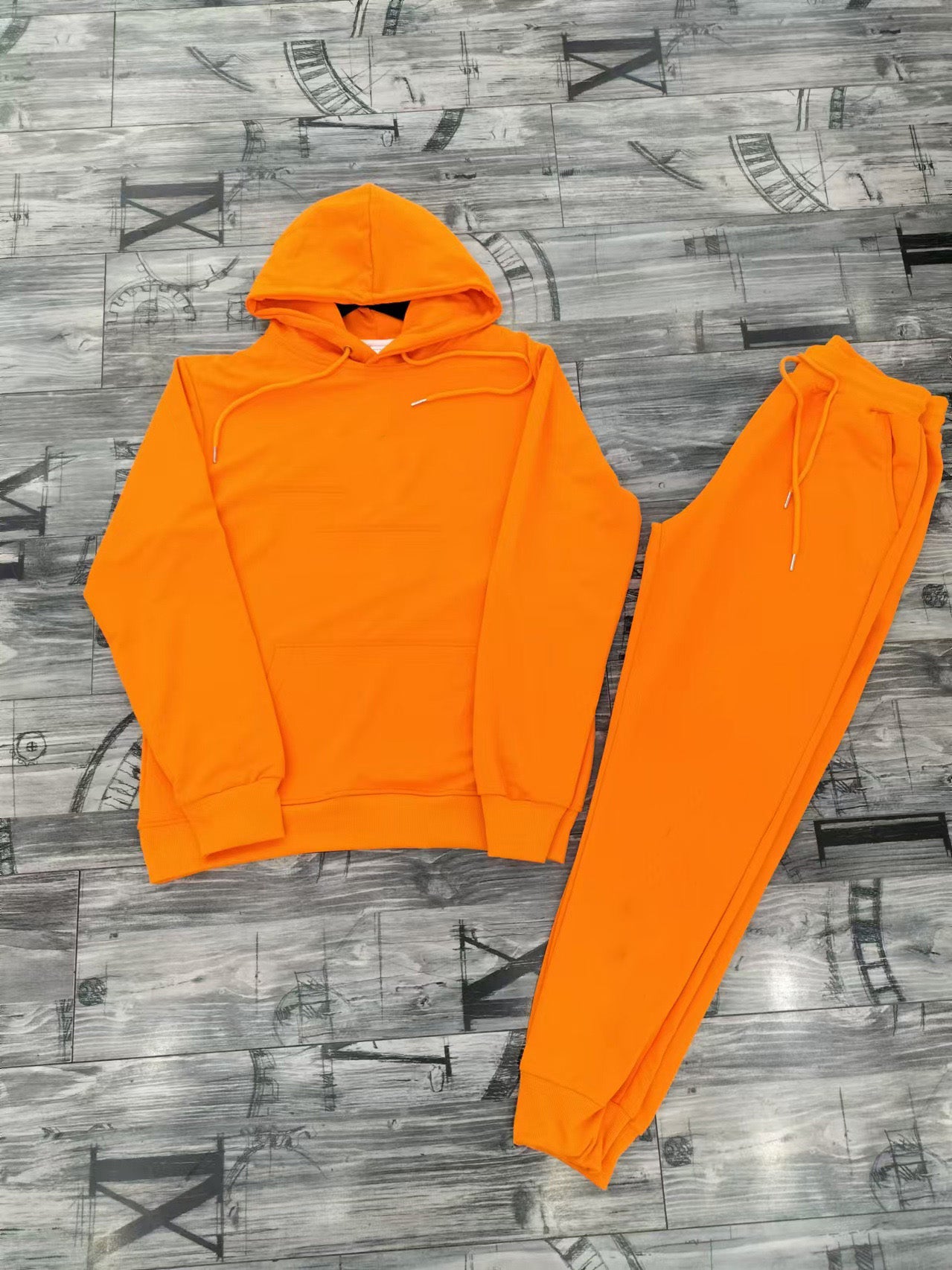 Men's 2-Piece Sports Casual Suit - Comfortable & Stylish Active Wear for Gym, Workout, and Everyday Use