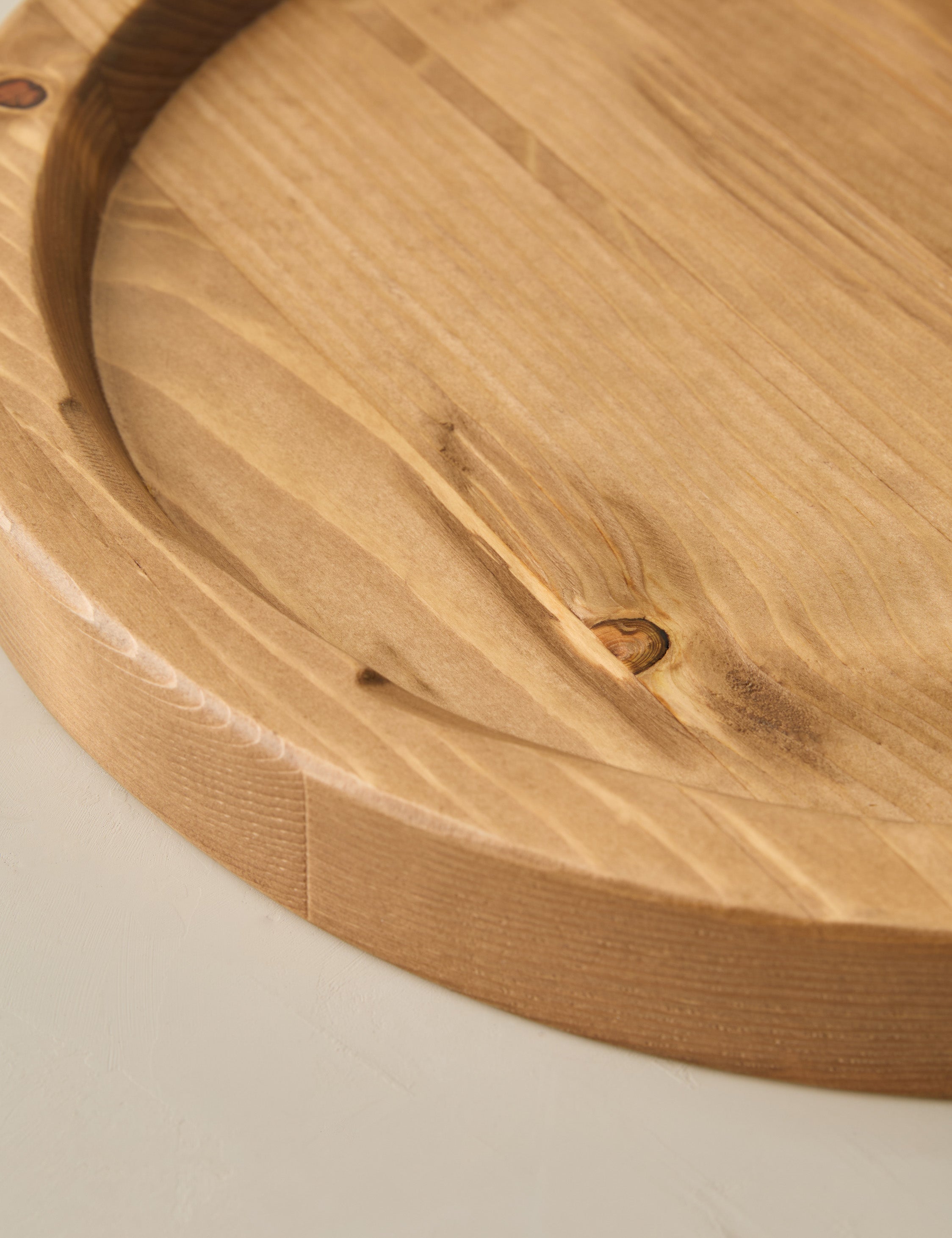 Elegant Classic Wooden Serving Tray - Perfect for Breakfast in Bed, Coffee Table Decor & Entertaining Guests - etúHOME
