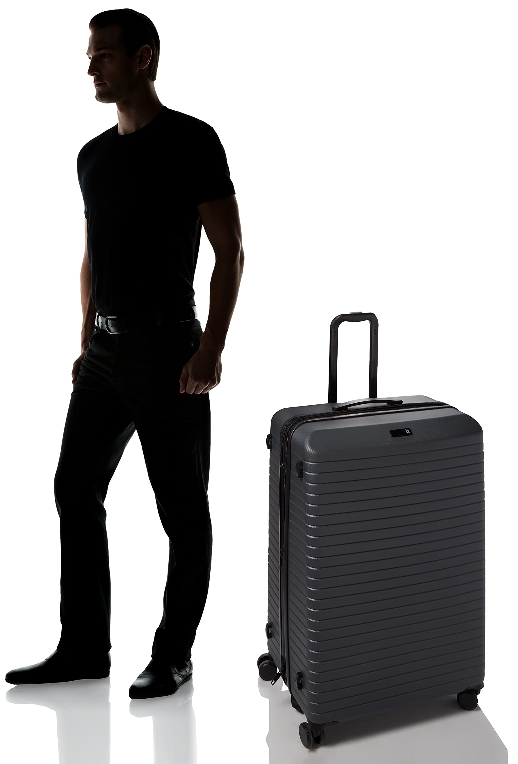 it luggage Attuned 32