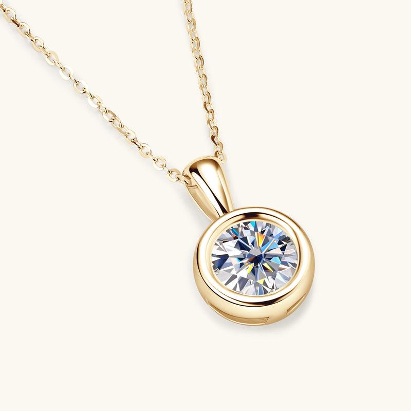 Sparkling Moissanite Bezel Pendant Necklace for Women - Elegant 925 Sterling Silver Jewelry Gift for Anniversary, Valentine's Day & Special Occasions