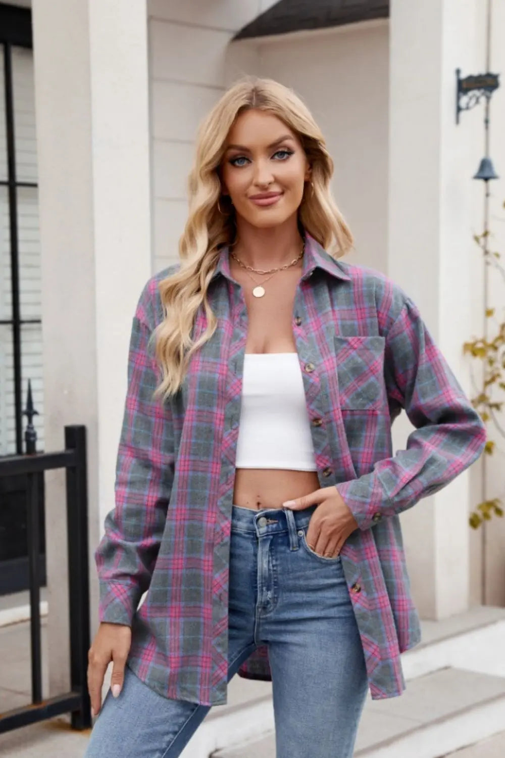 Men's Stylish Pocketed Plaid Collared Long Sleeve Shirt - Casual Office Wear & Outdoor Activities