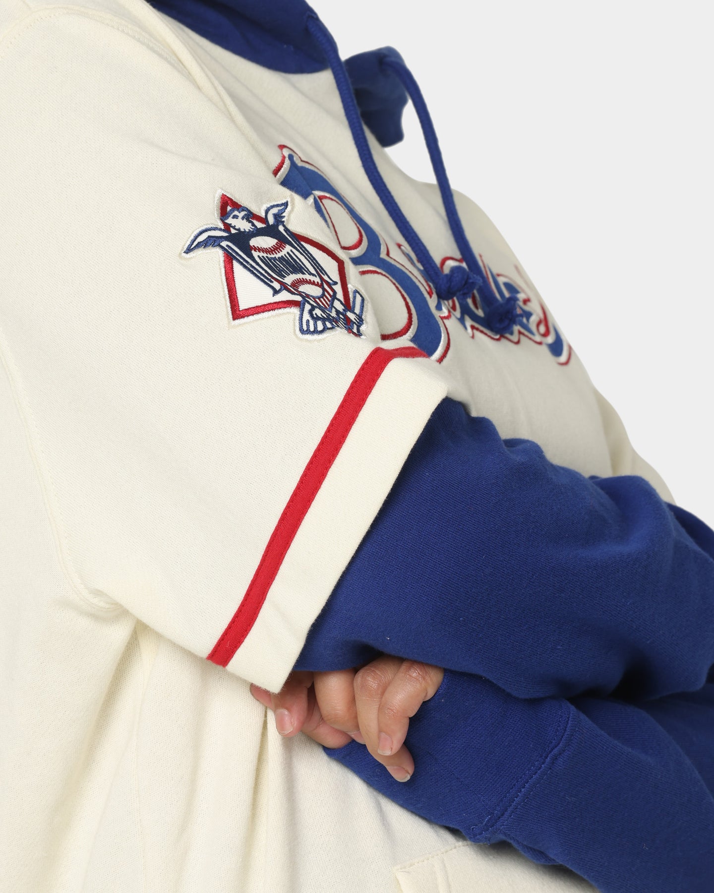 47 Brand Atlanta Braves Shortstop Hoodie Cream - Cozy & Stylish MLB Baseball Hooded Sweatshirt for Men & Women - Perfect for Game Day, Casual Wear & Outdoor Activities